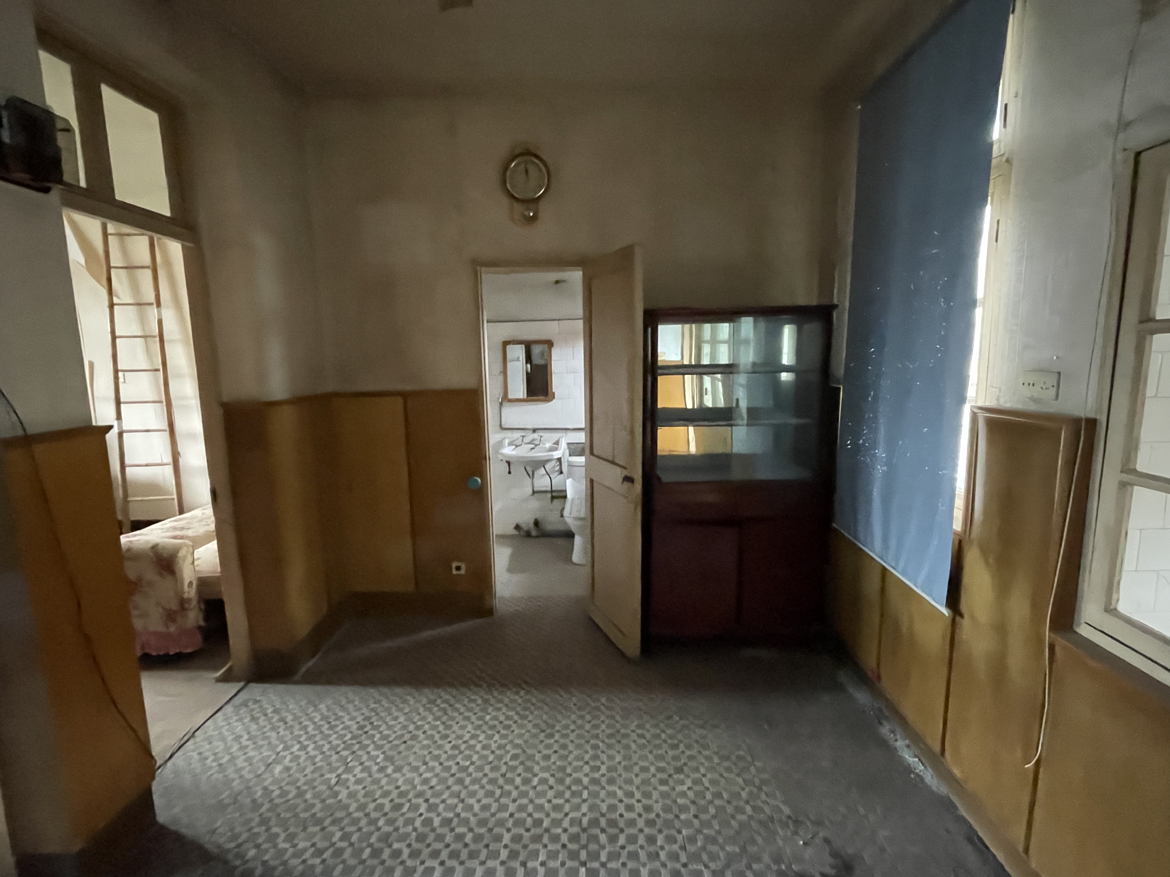 光明新村 2室1厅1卫 65m²