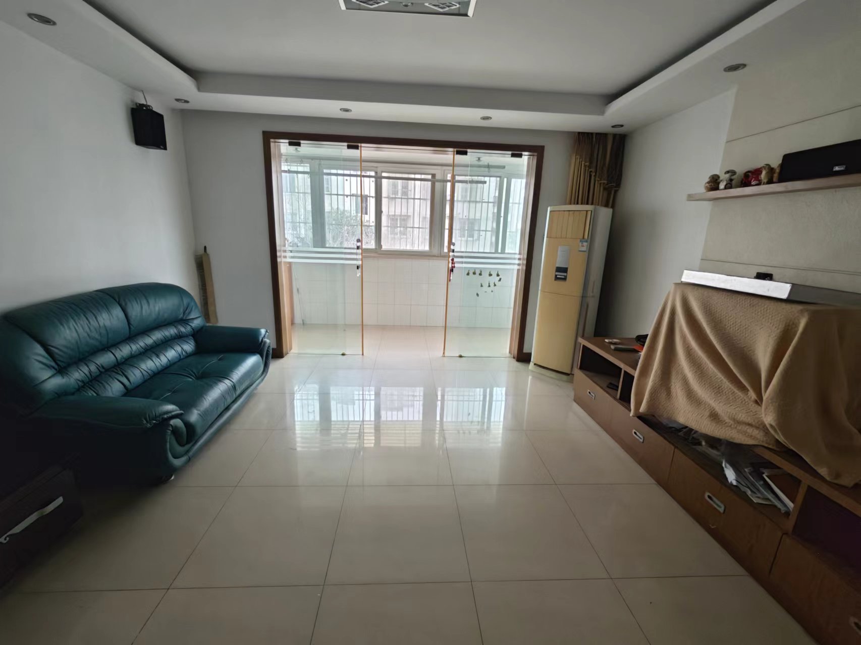 海港新村 3室2厅2卫 133.24m&sup2;