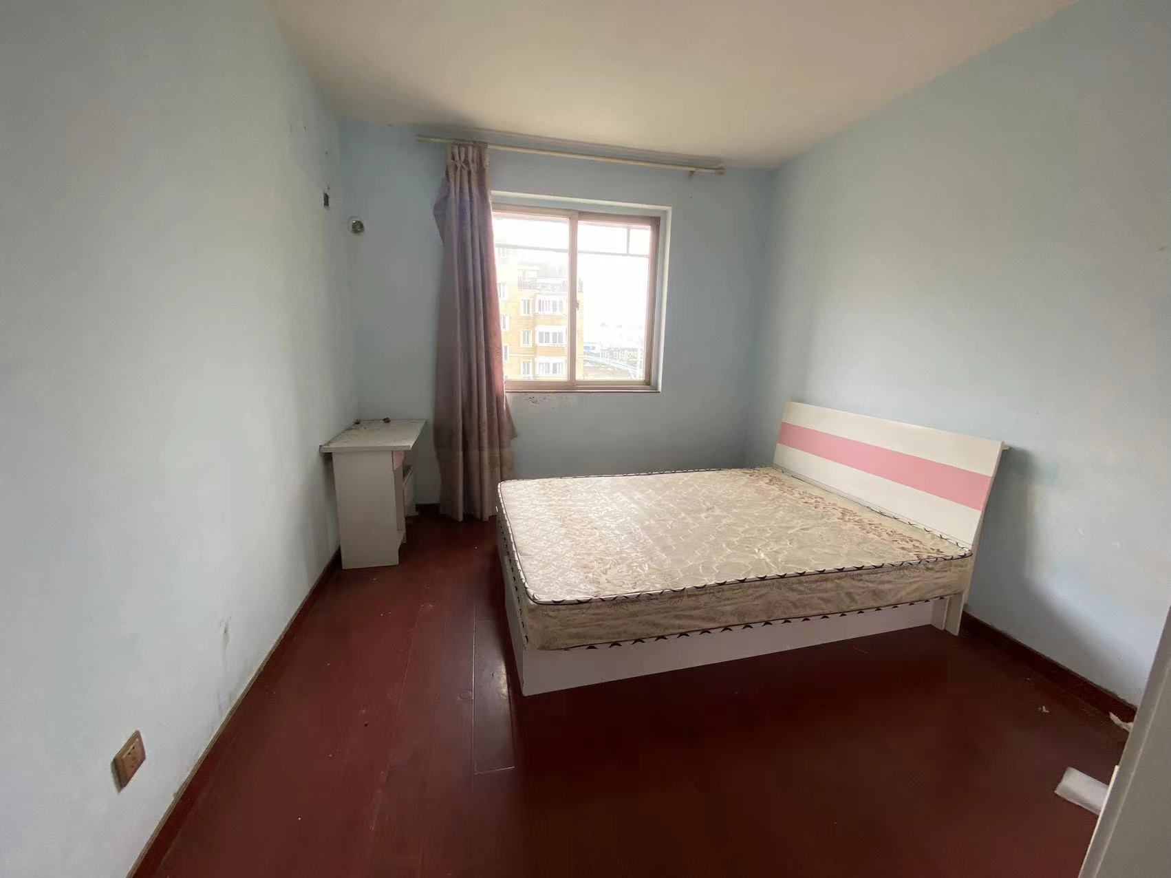 外滩北苑 4室1厅1卫 120.00m&sup2;