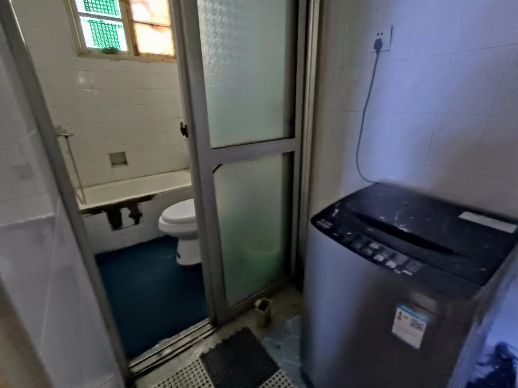 光明新村 2室1厅1卫 69m²