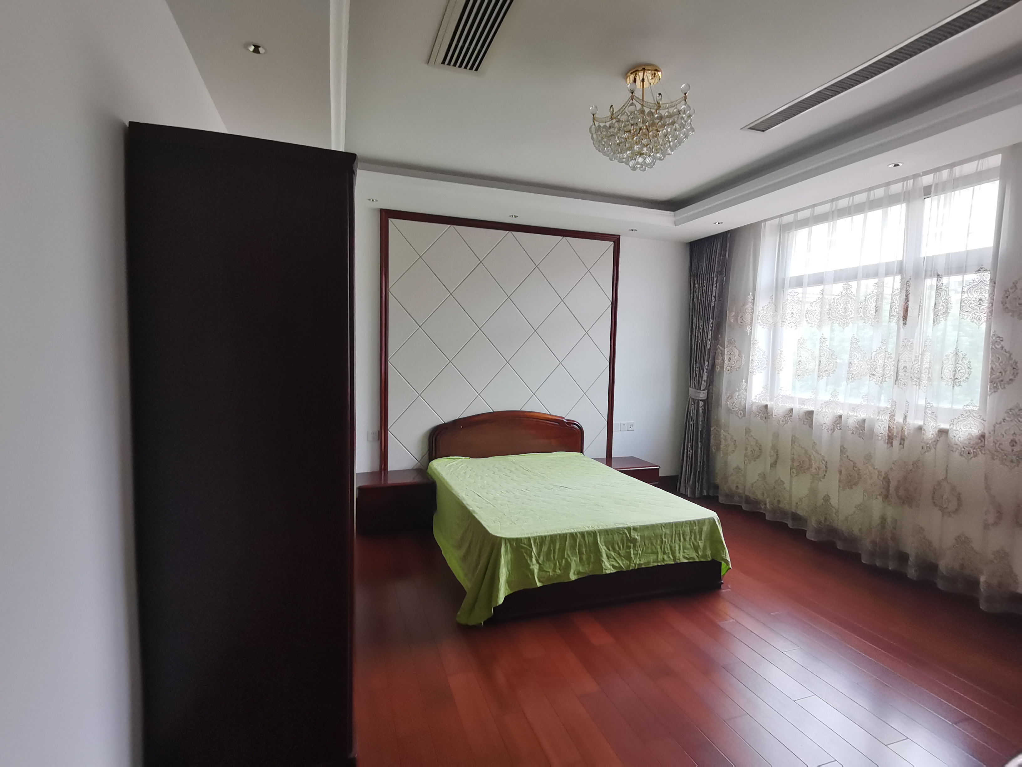 金和家园 8室3厅4卫 960m&sup2;