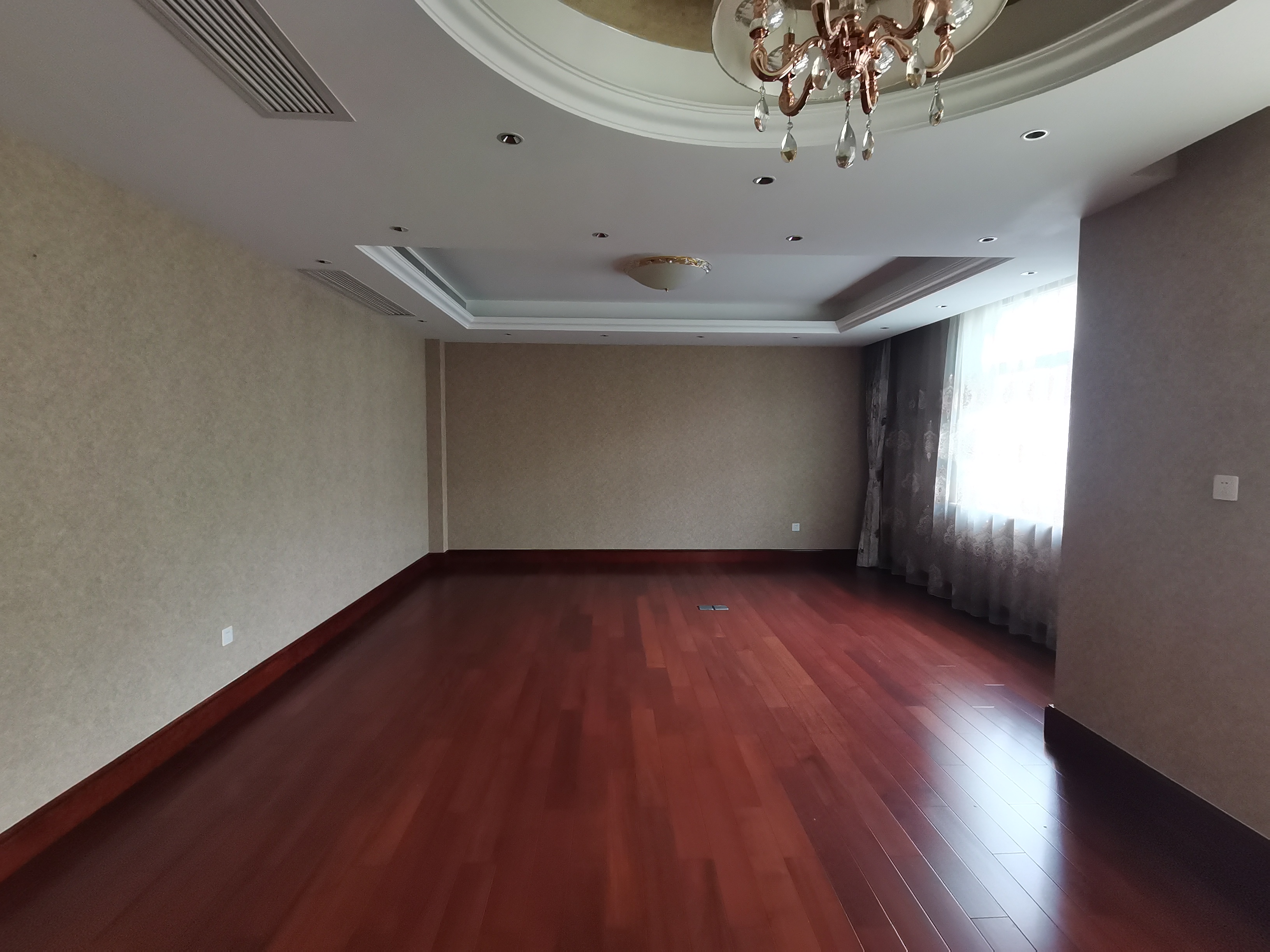 金和家园 8室3厅4卫 960m&sup2;