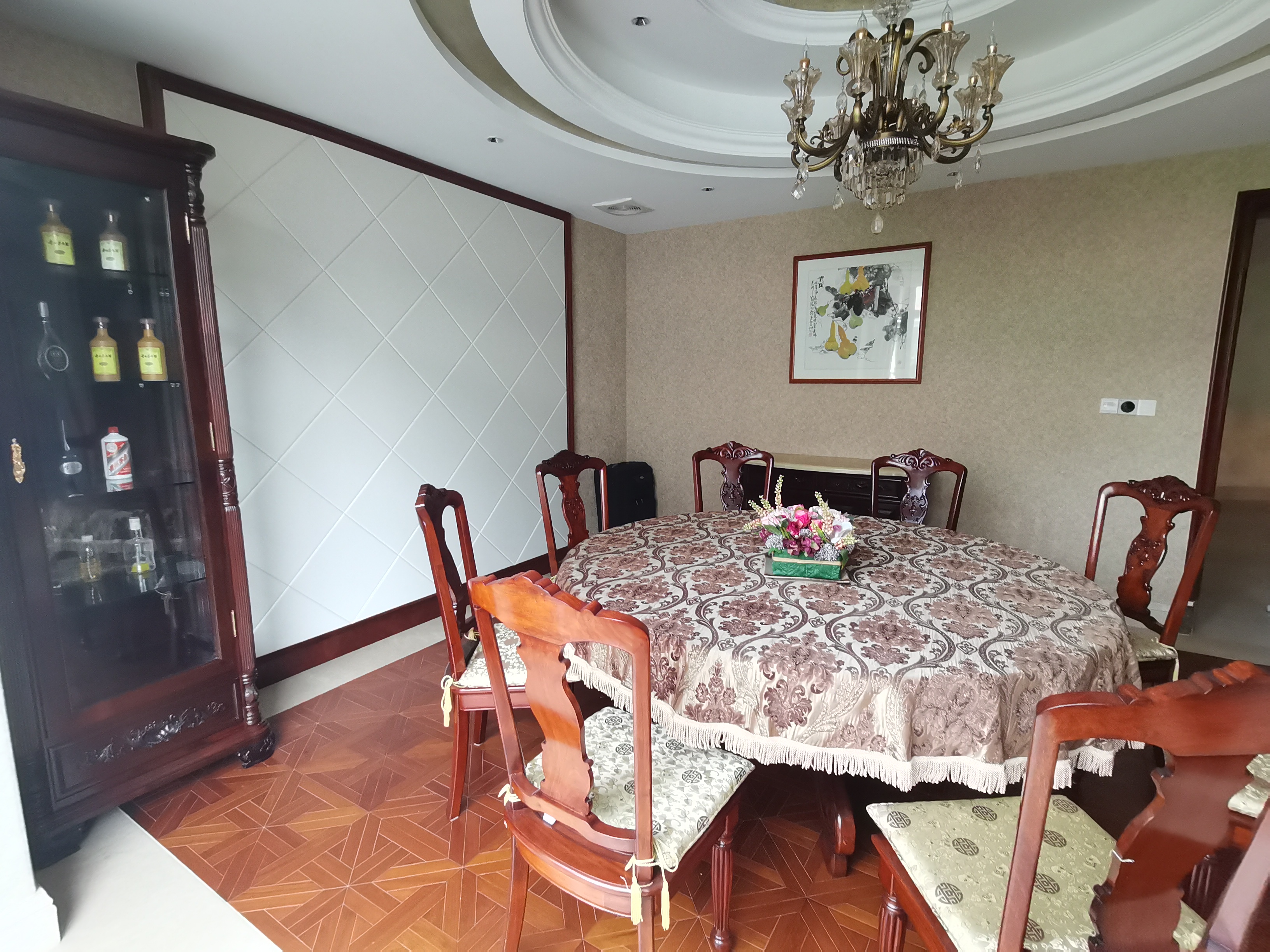金和家园 8室3厅4卫 960m&sup2;