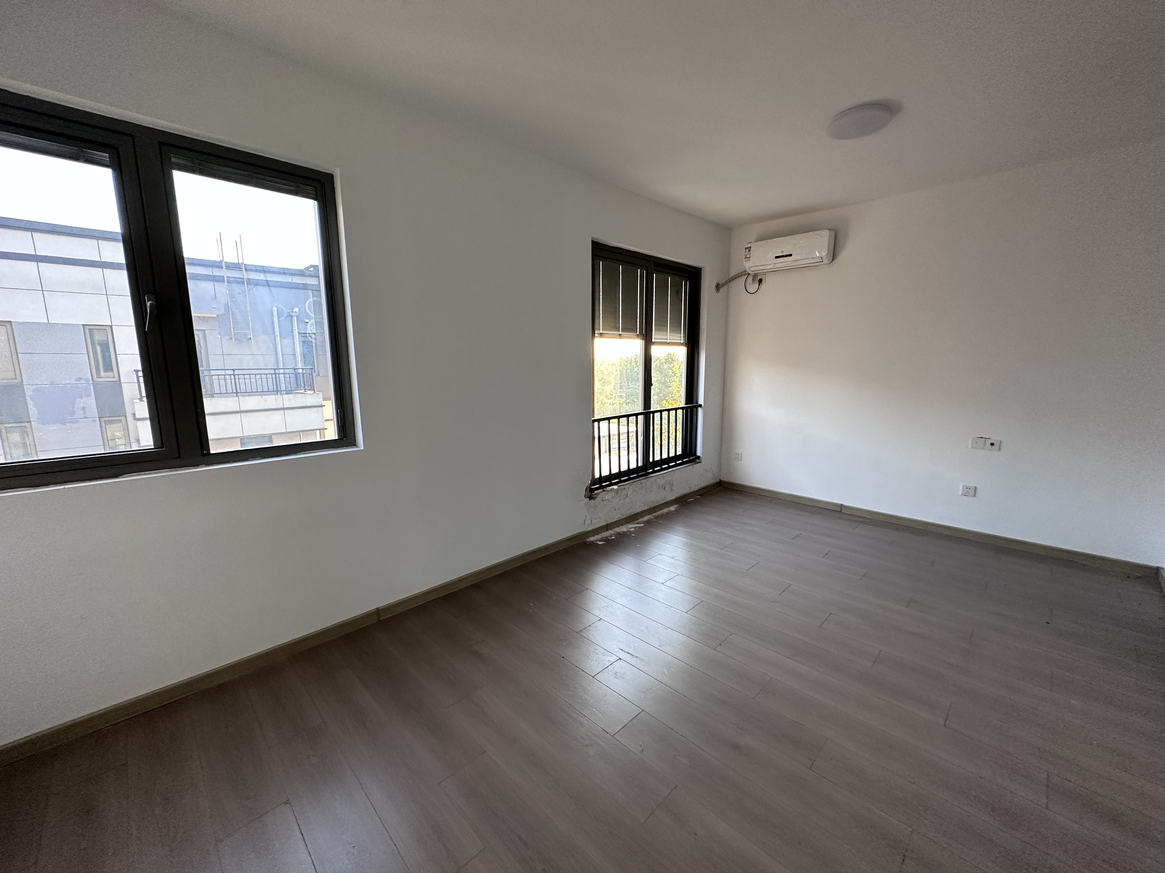 融信&middot;澜宸 4室1厅3卫 119.00m&sup2;