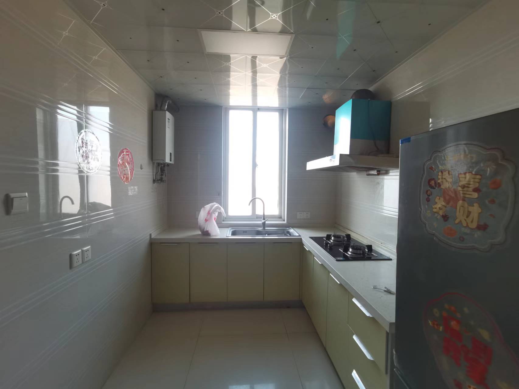 光明南村 3室1厅1卫 98m&sup2;
