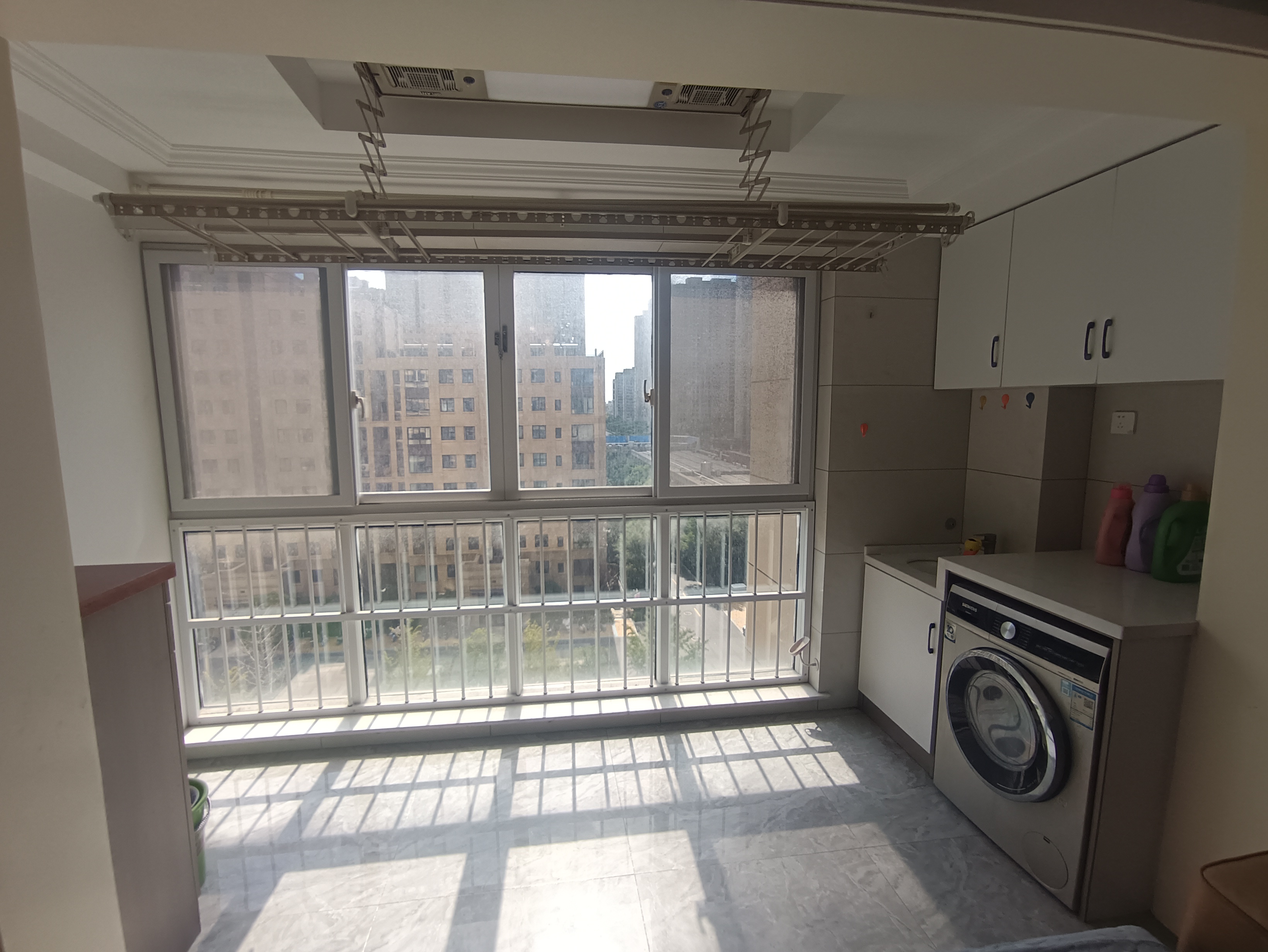 世茂九龙庭 3室2厅2卫 124m²