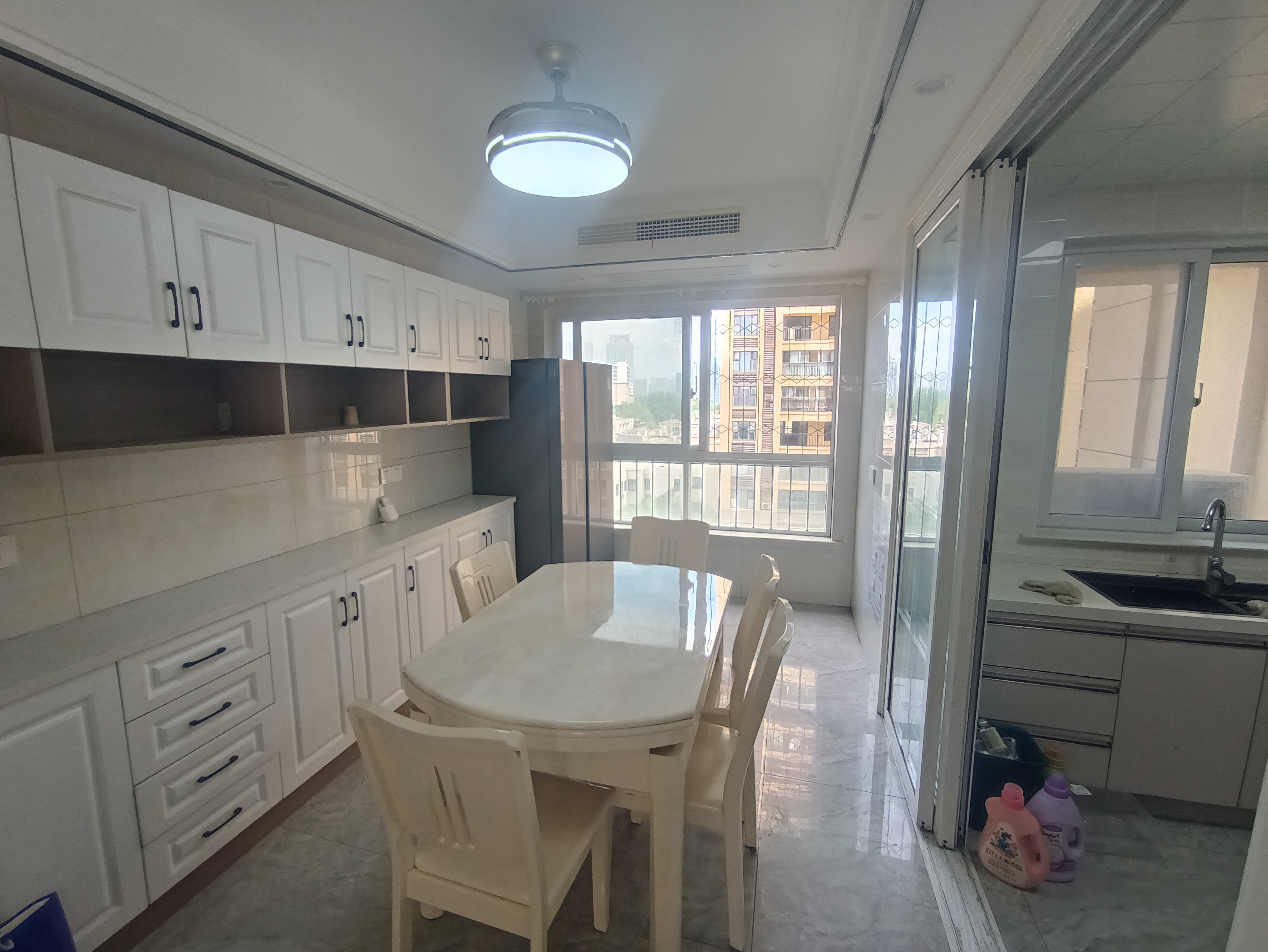 世茂九龙庭 3室2厅2卫 124m&sup2;