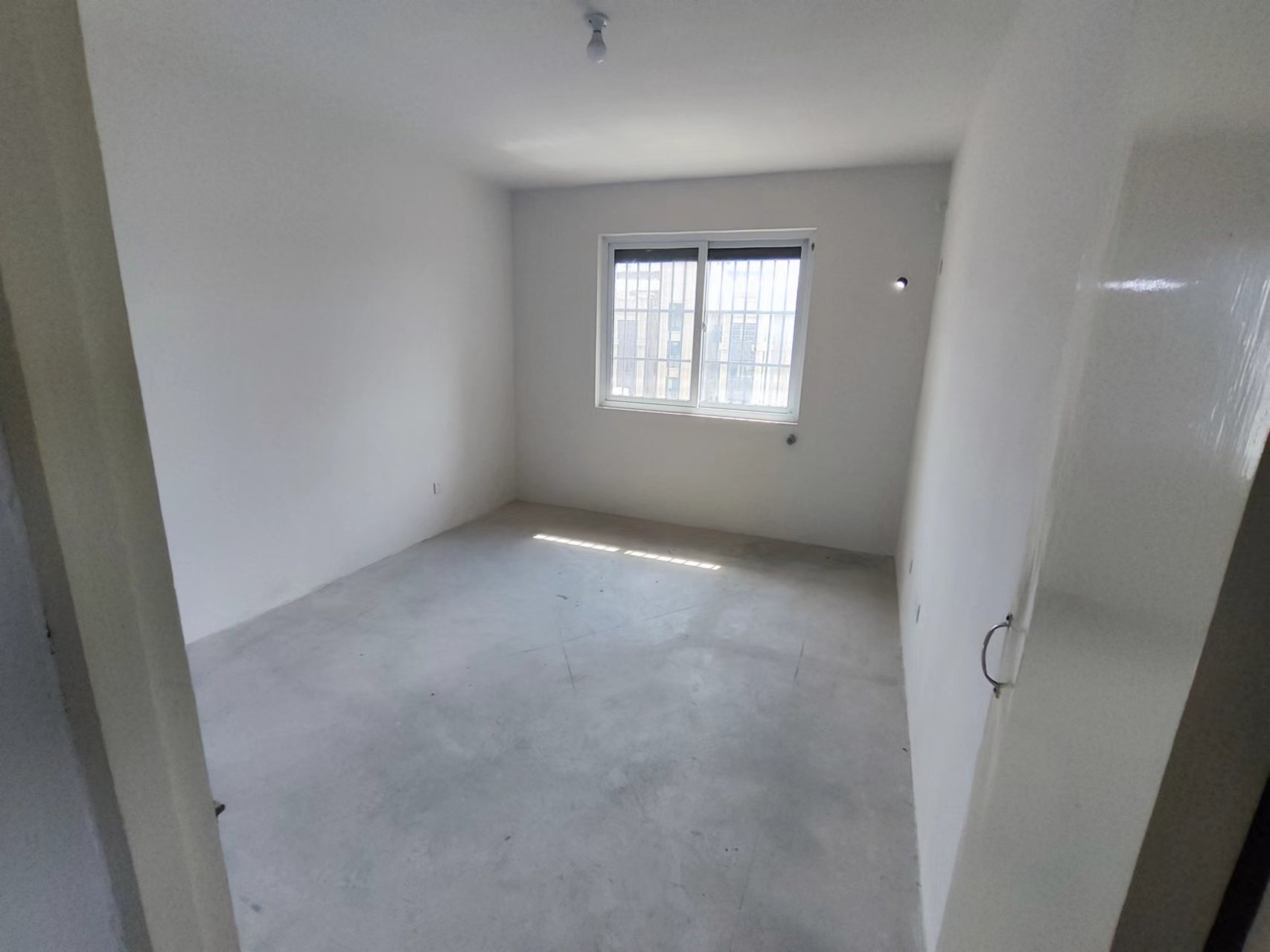 十里花苑 4室2厅1卫 159.86m&sup2;