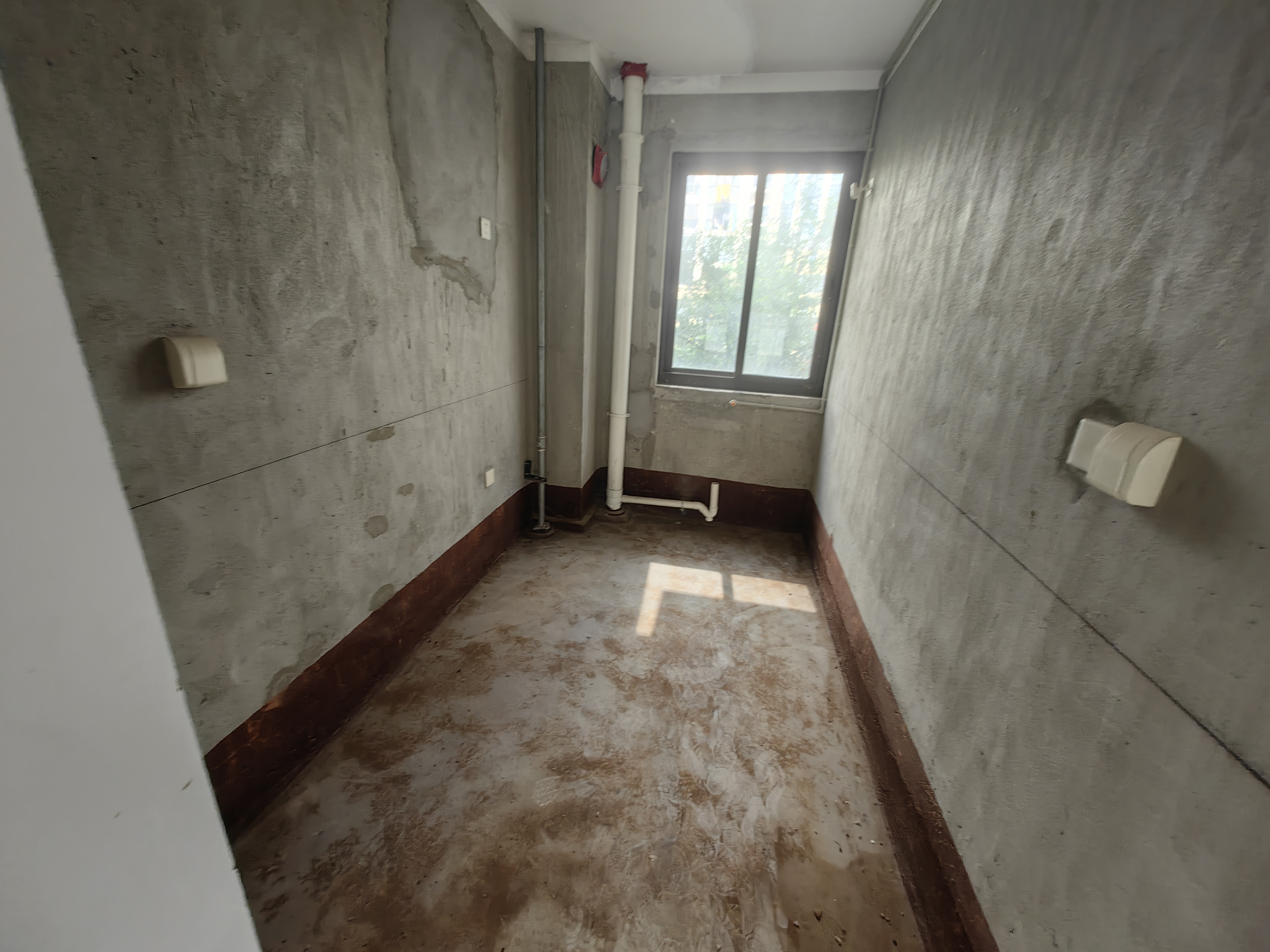 皇家花园北区 3室2厅2卫 117m²