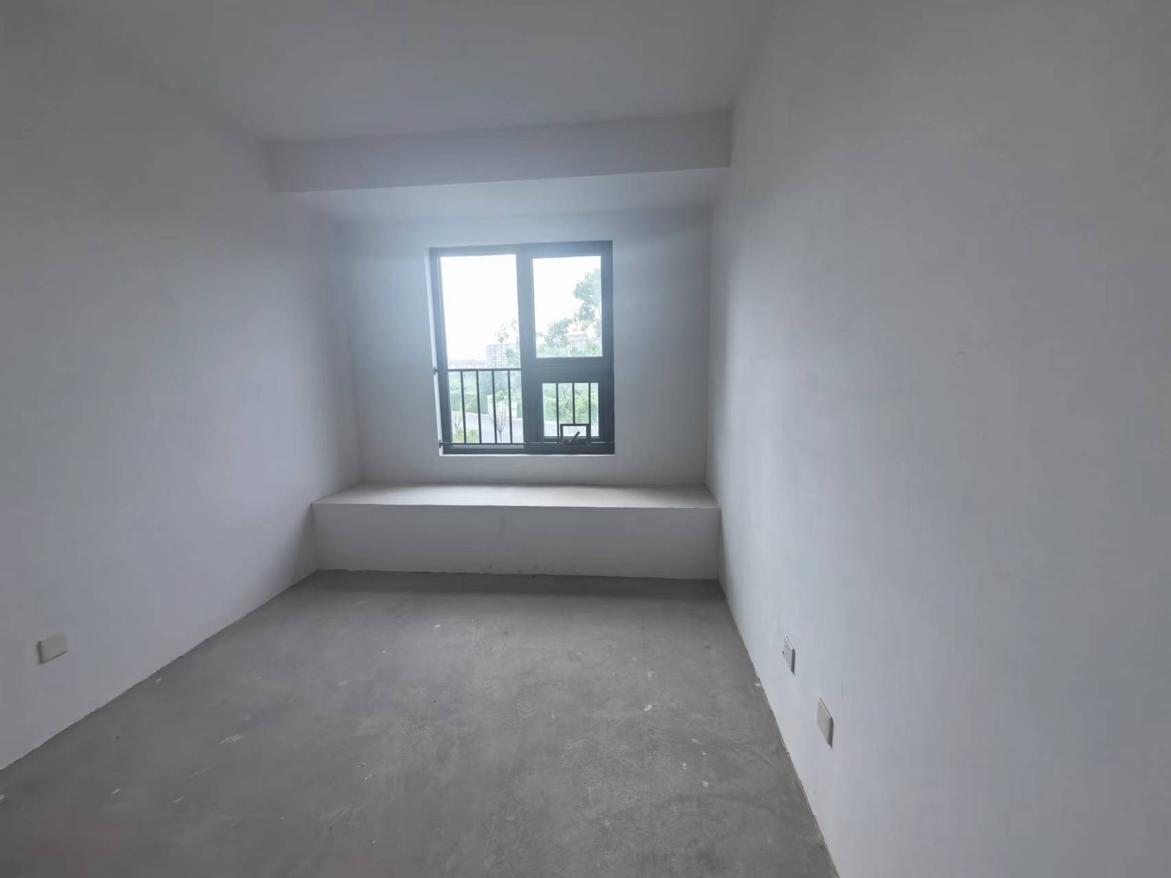 绿城湖境和庐 4室2厅2卫 149m²