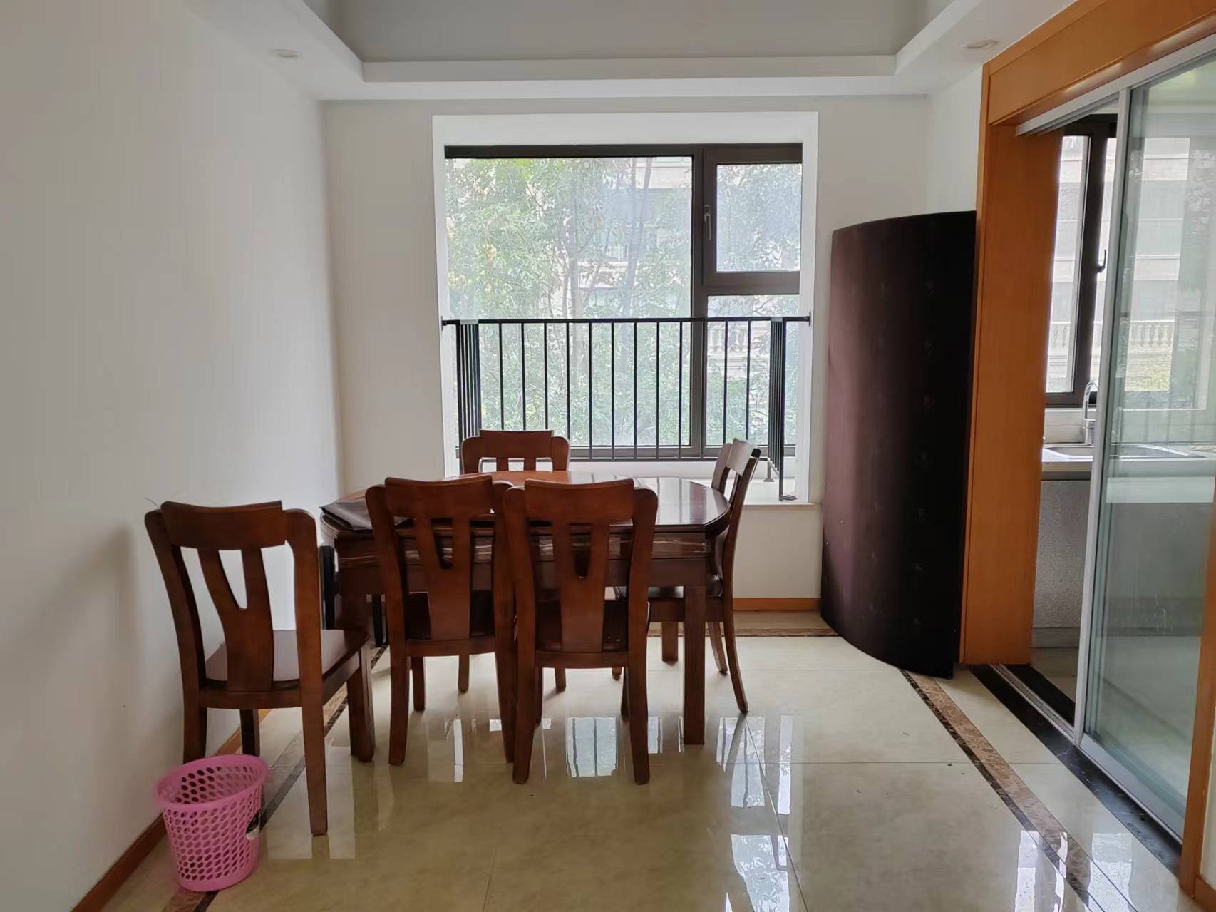 中南熙悦(南通经济技术开发区) 4室2厅2卫 122m&sup2;