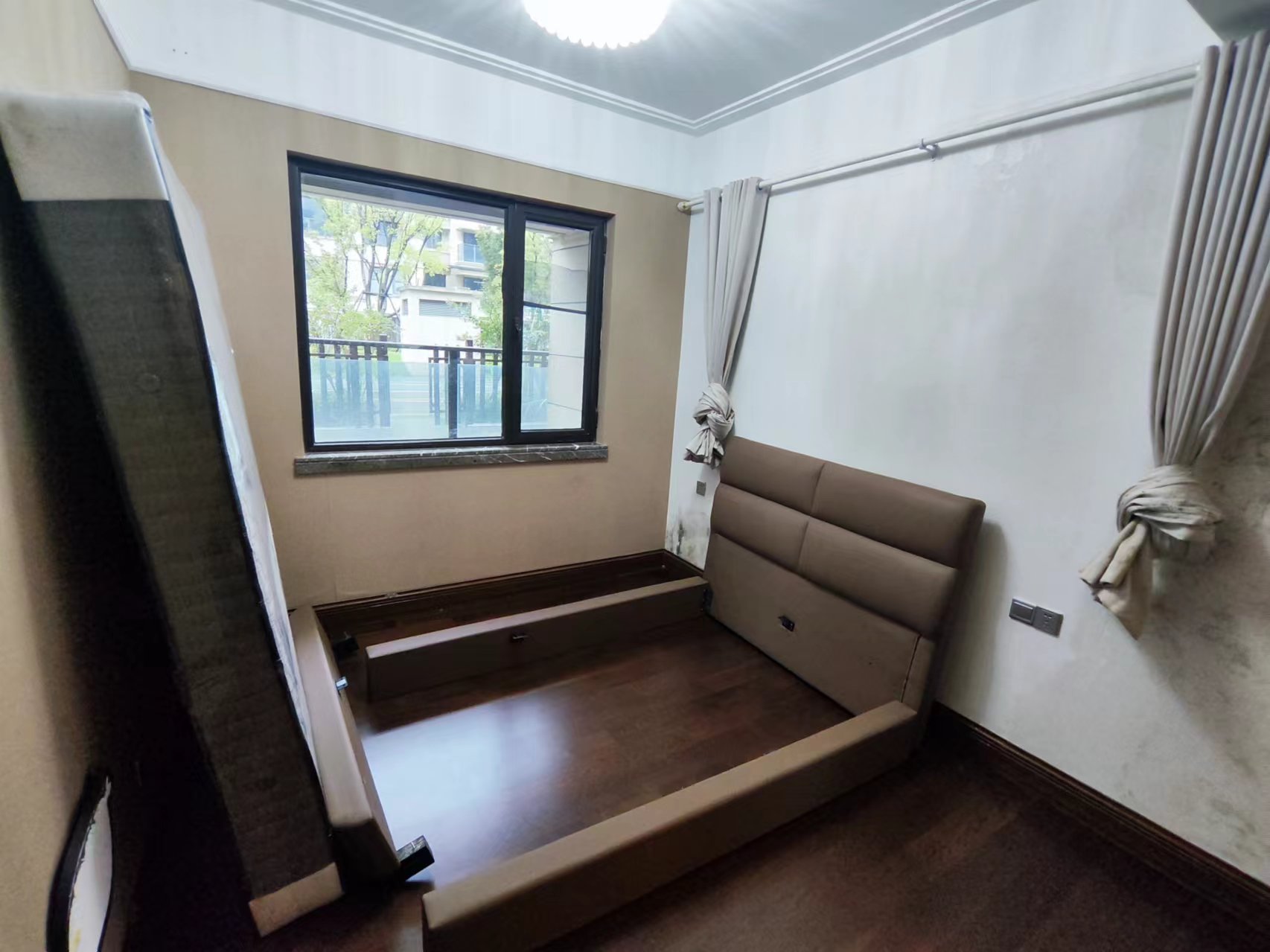 恒大御澜庭 3室2厅3卫 224.96m&sup2;