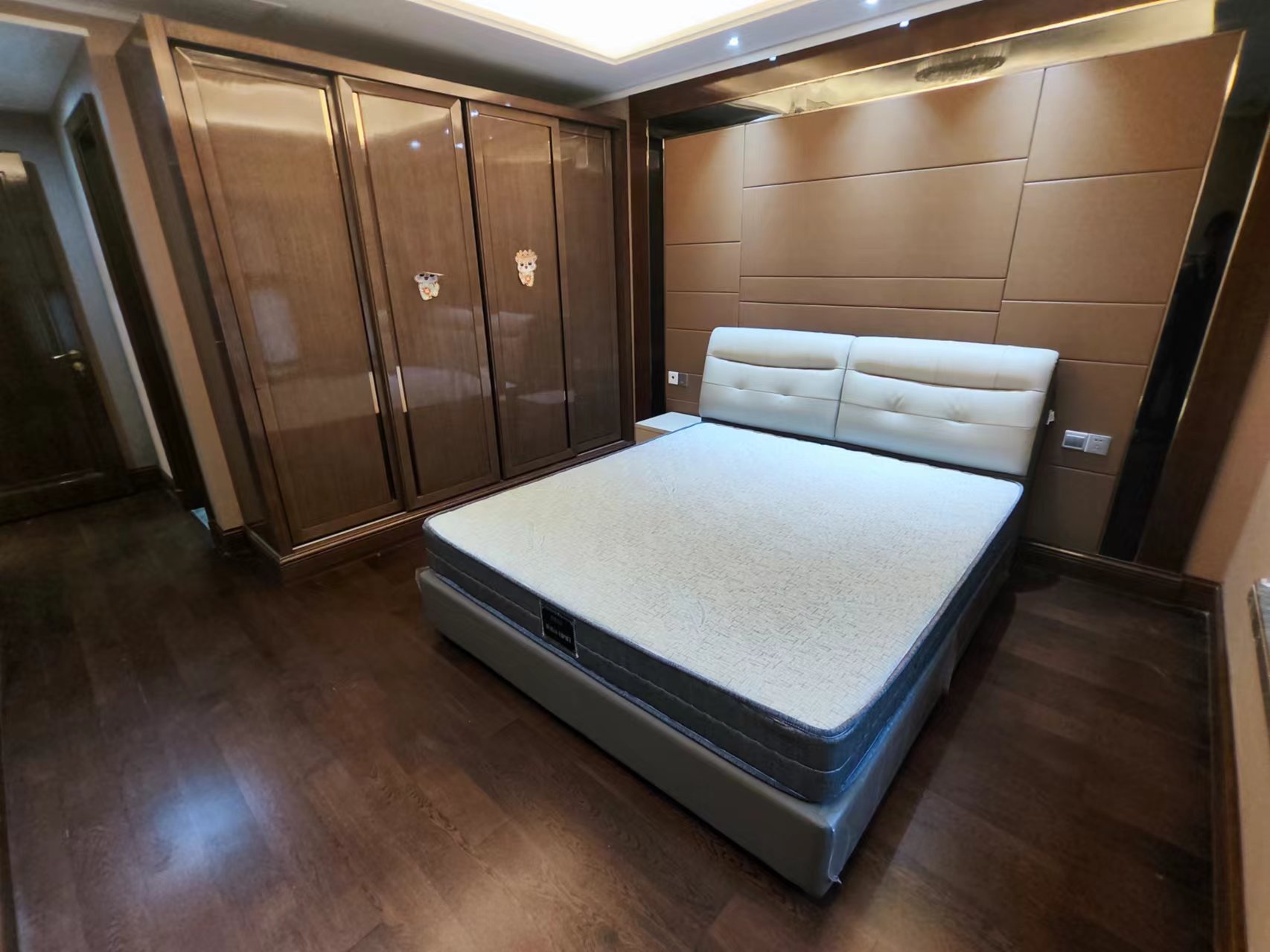 恒大御澜庭 3室2厅3卫 224.96m&sup2;