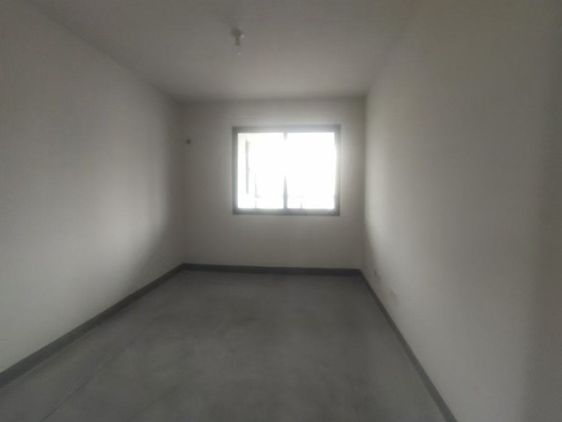 兴石花园 3室2厅1卫 114m&sup2;