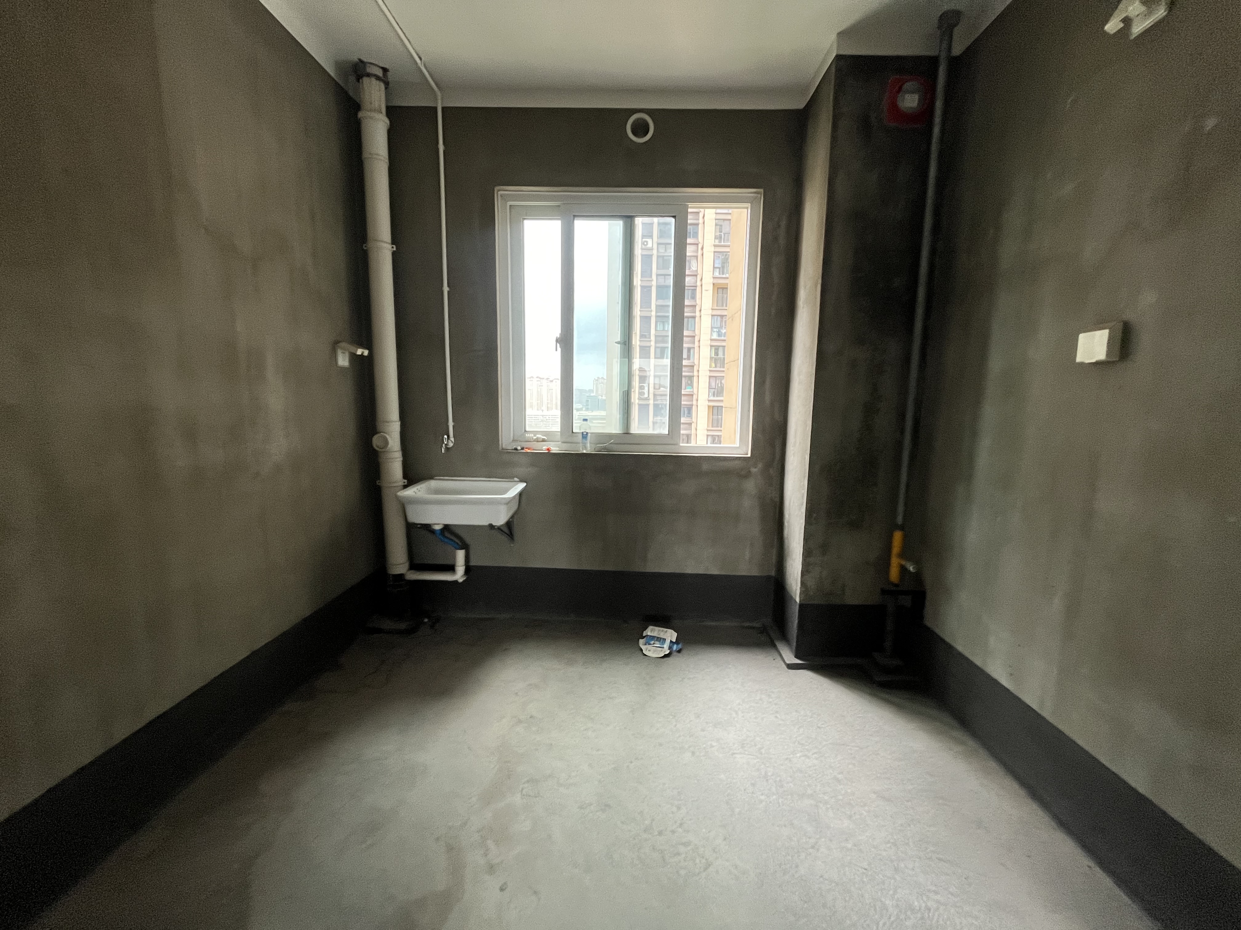 景瑞御府 4室2厅2卫 148m&sup2;