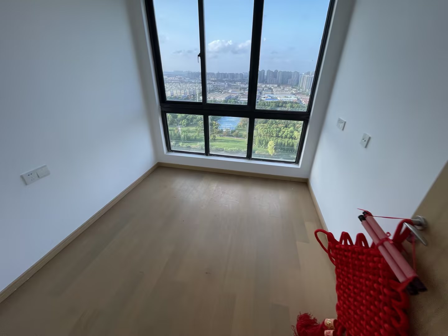 时光漫城 4室2厅2卫 124.94m&sup2;