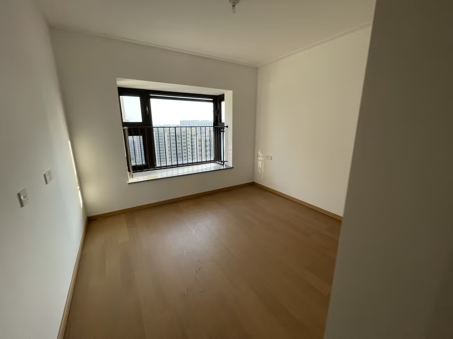 时光漫城 4室2厅2卫 124.94m&sup2;