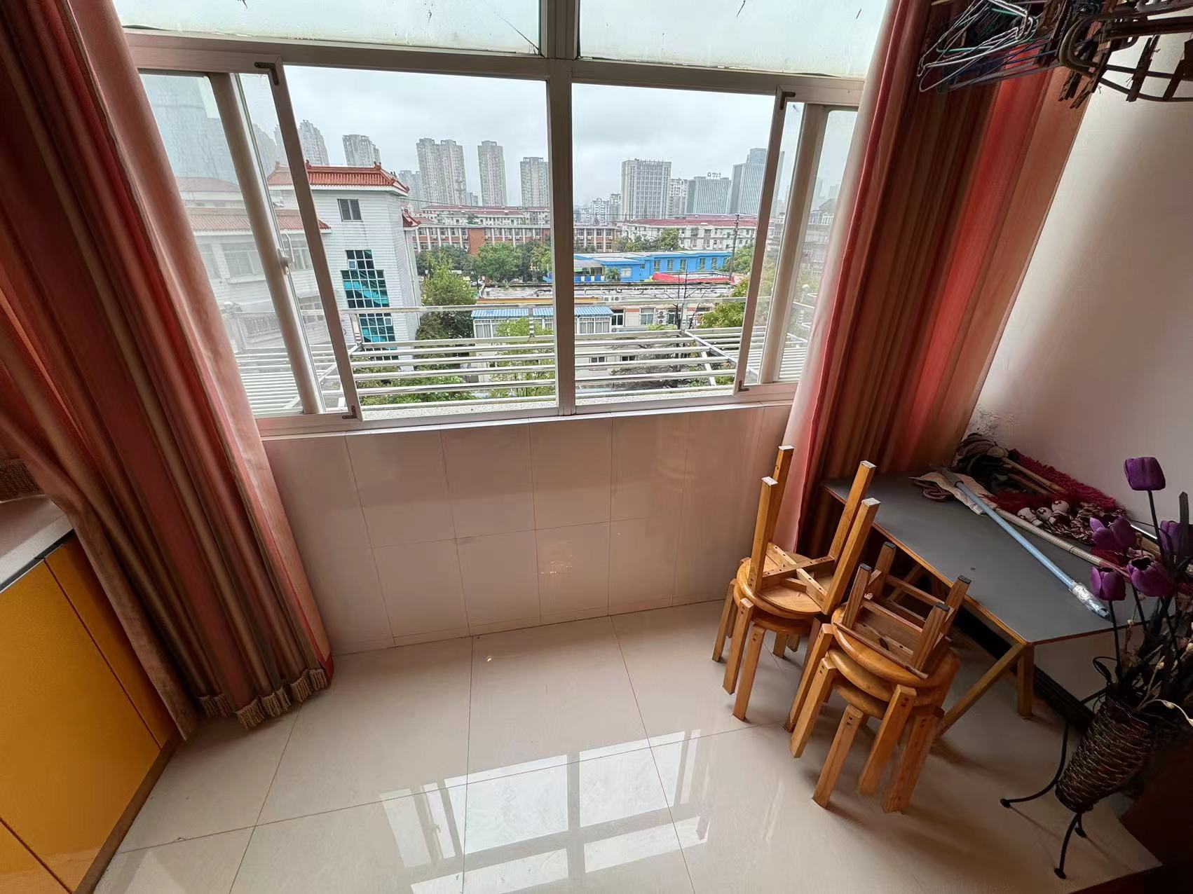 易家桥新村 2室1厅1卫 71m&sup2;