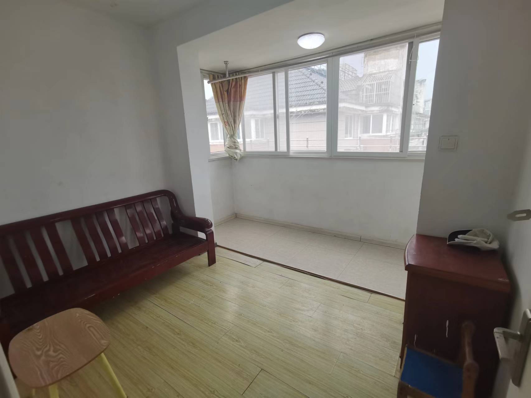 五山新苑 2室2厅1卫 95m²