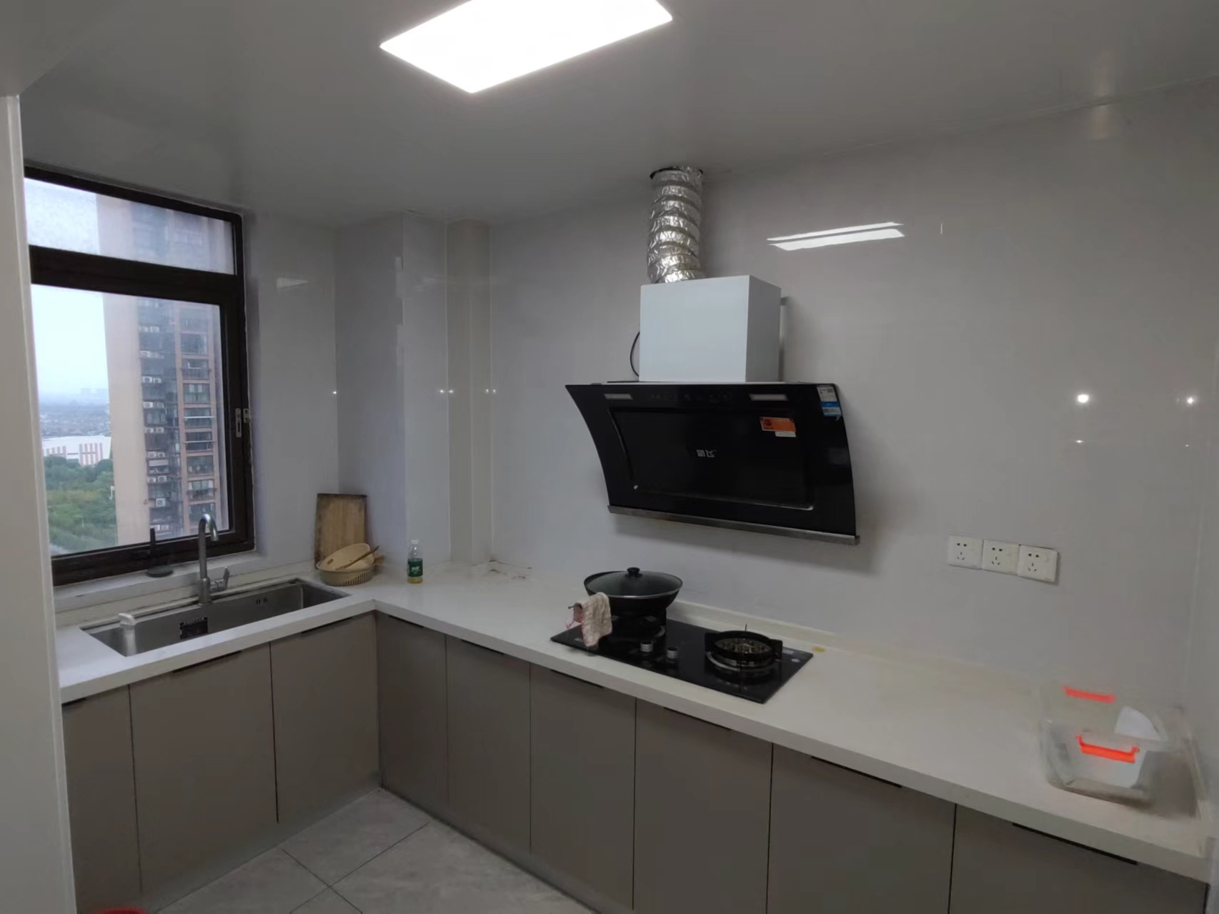 华强城 3室2厅2卫 116.73m&sup2;