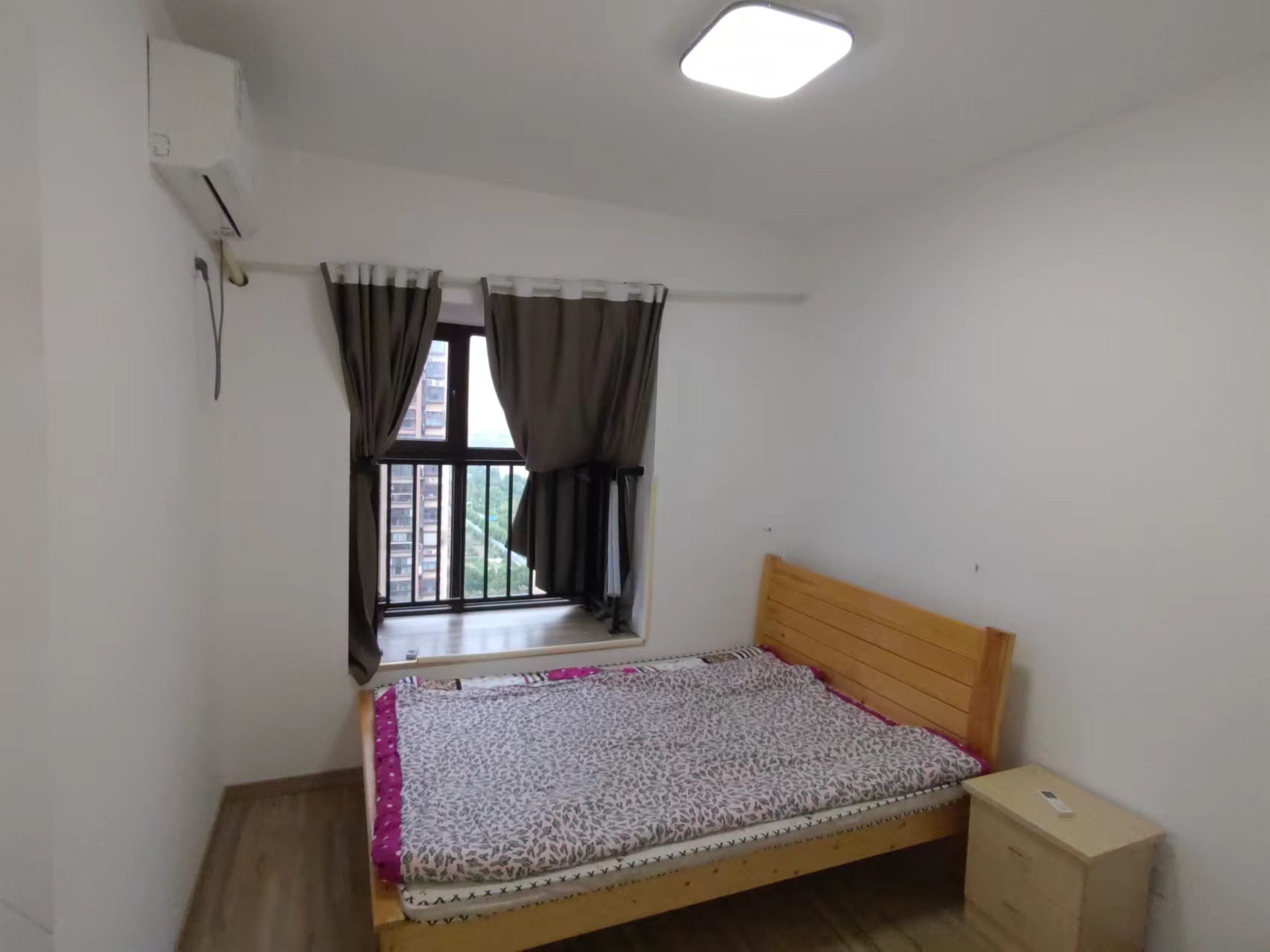 华强城 3室2厅2卫 116.73m&sup2;