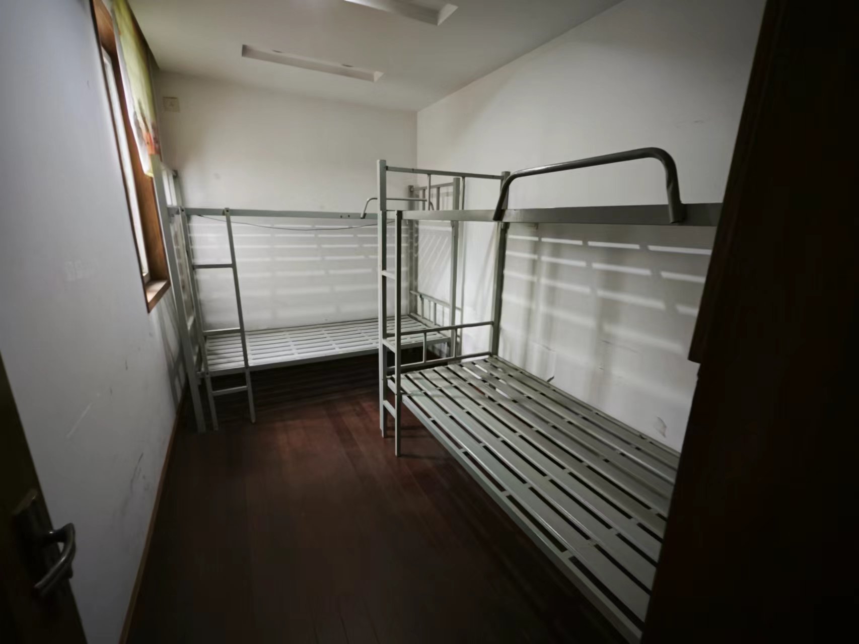 海港新村 3室2厅1卫 111.68m&sup2;