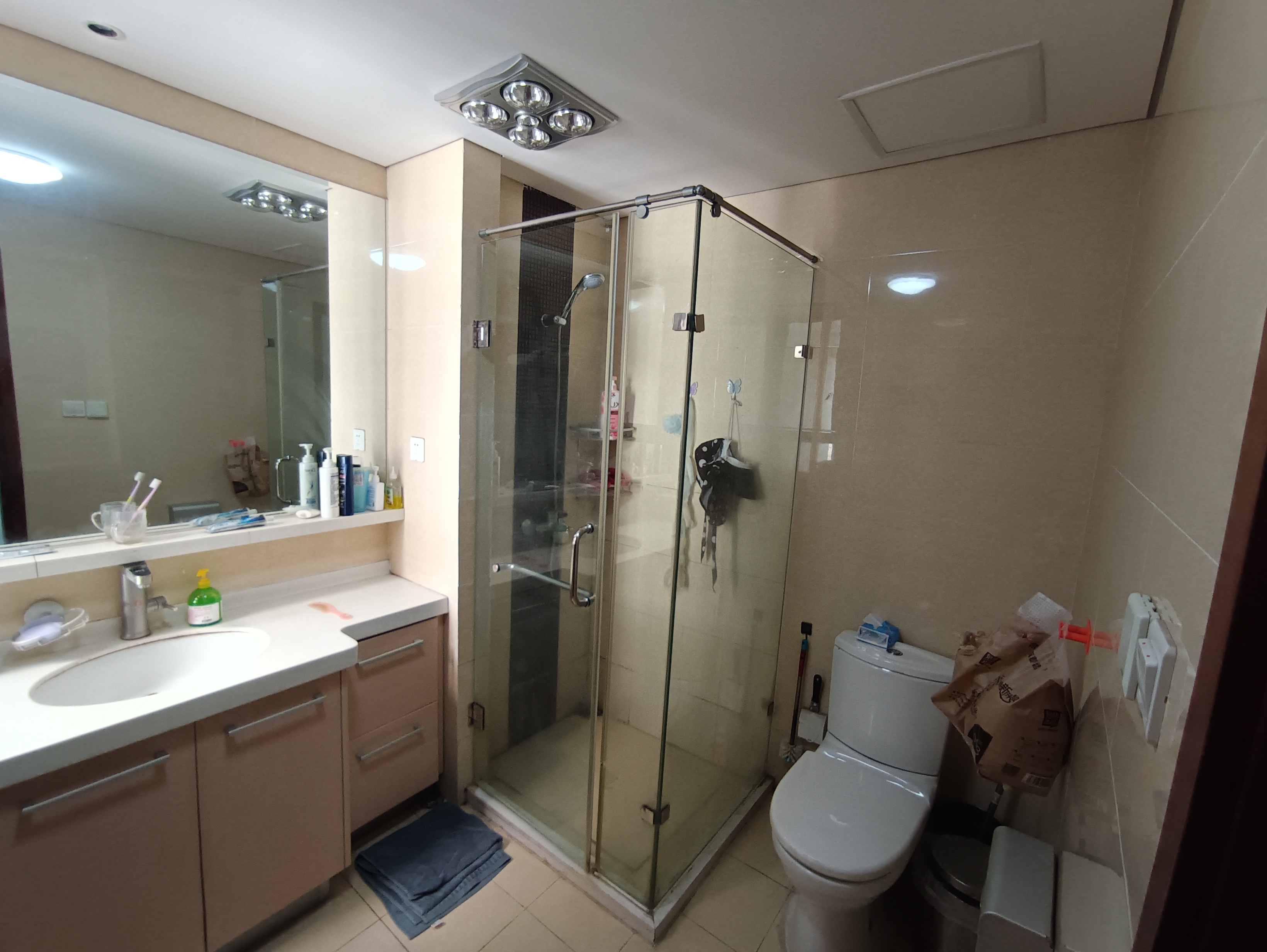 和融&bull;优山美地名邸 5室3厅2卫 249.00m&sup2;
