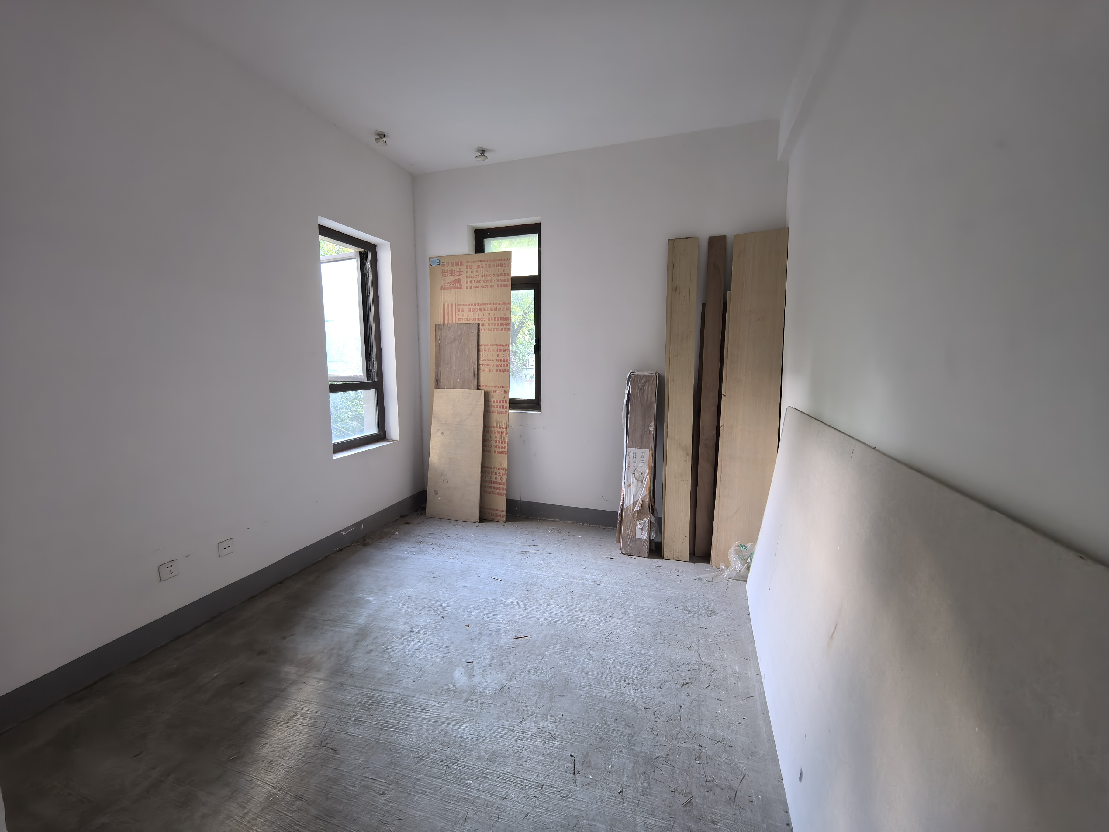 金河名人世家 6室2厅4卫 239.46m&sup2;