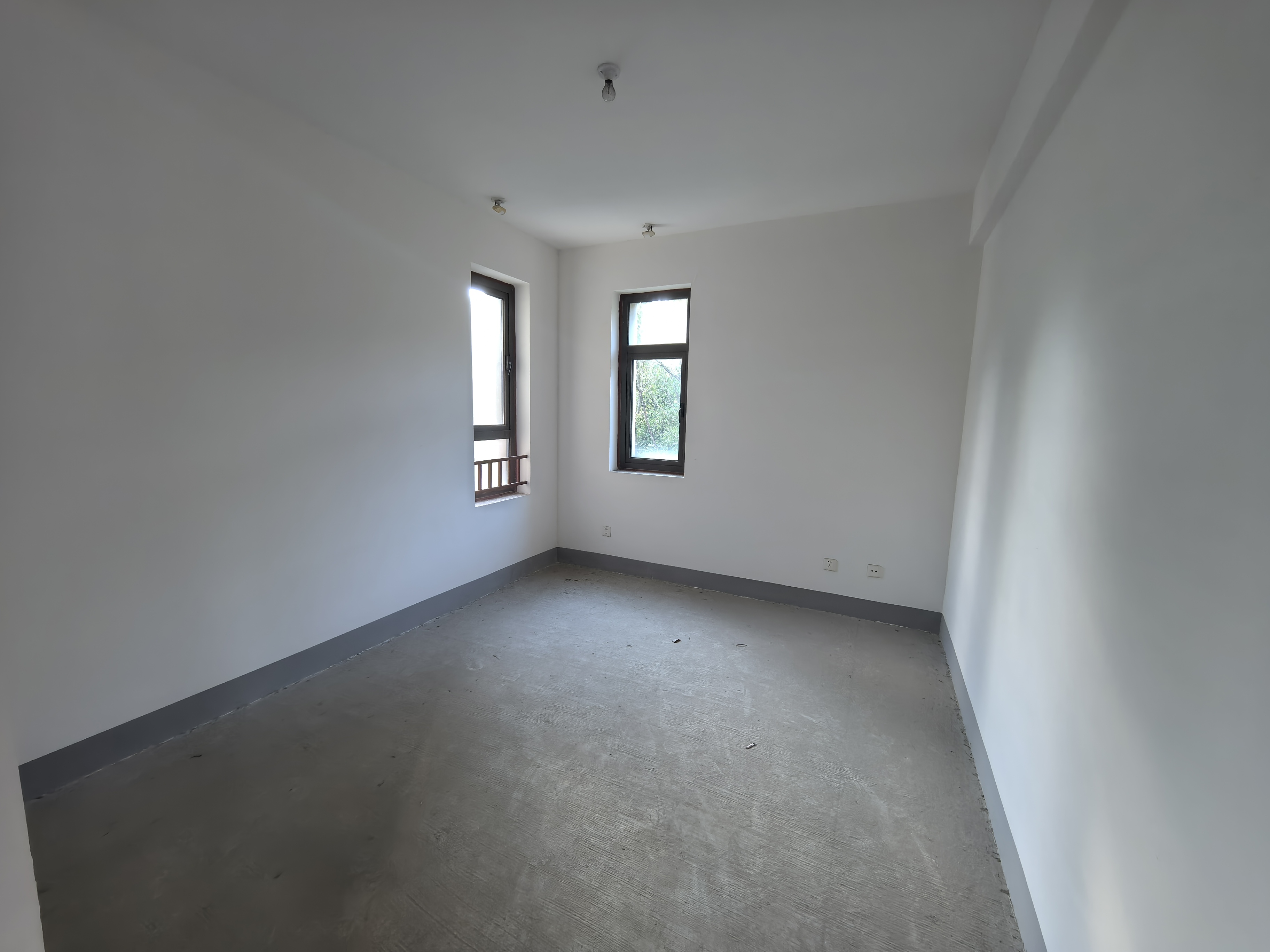 金河名人世家 6室2厅4卫 239.46m&sup2;