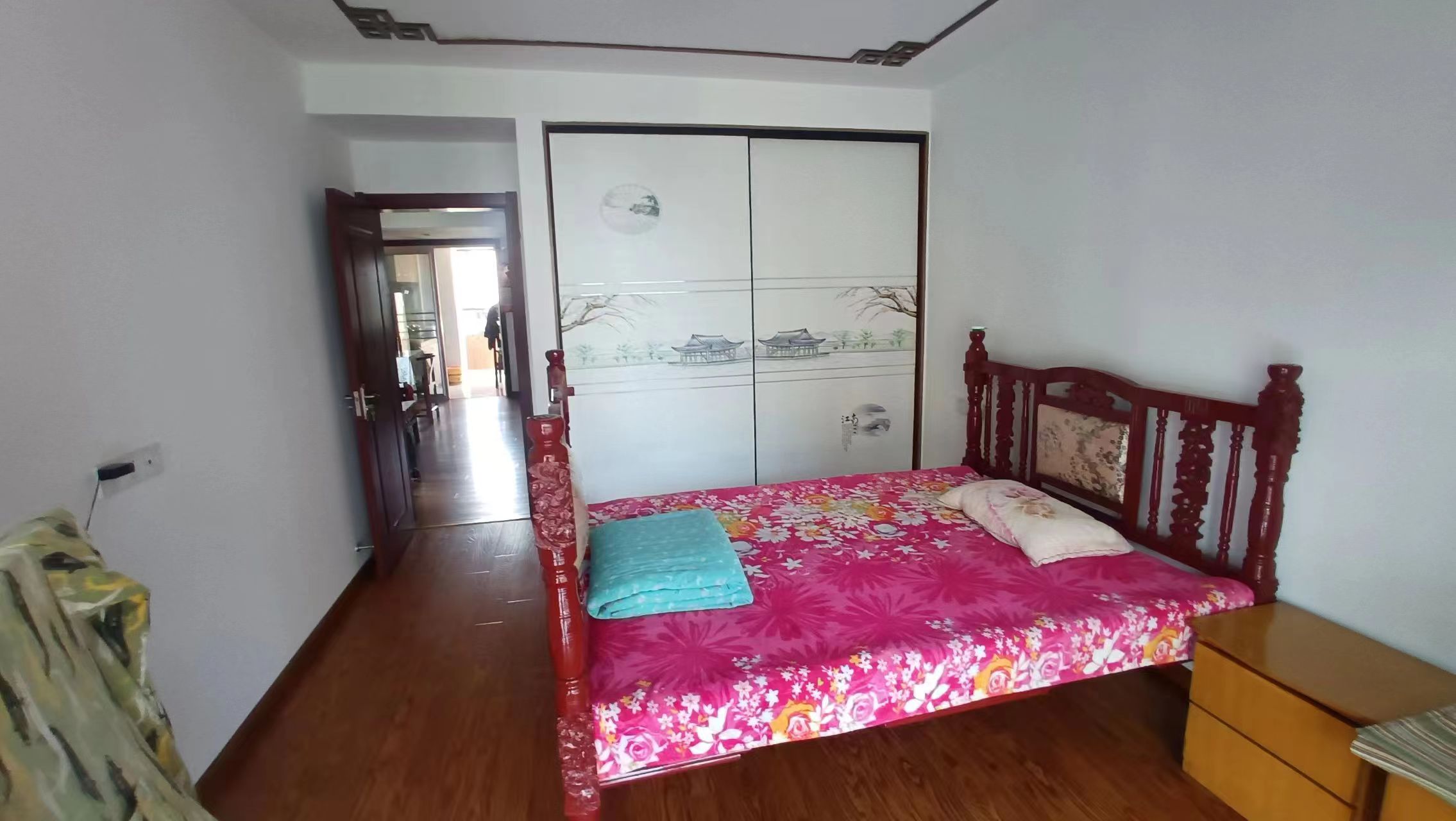 外滩花苑 1室1厅1卫 60.98m²