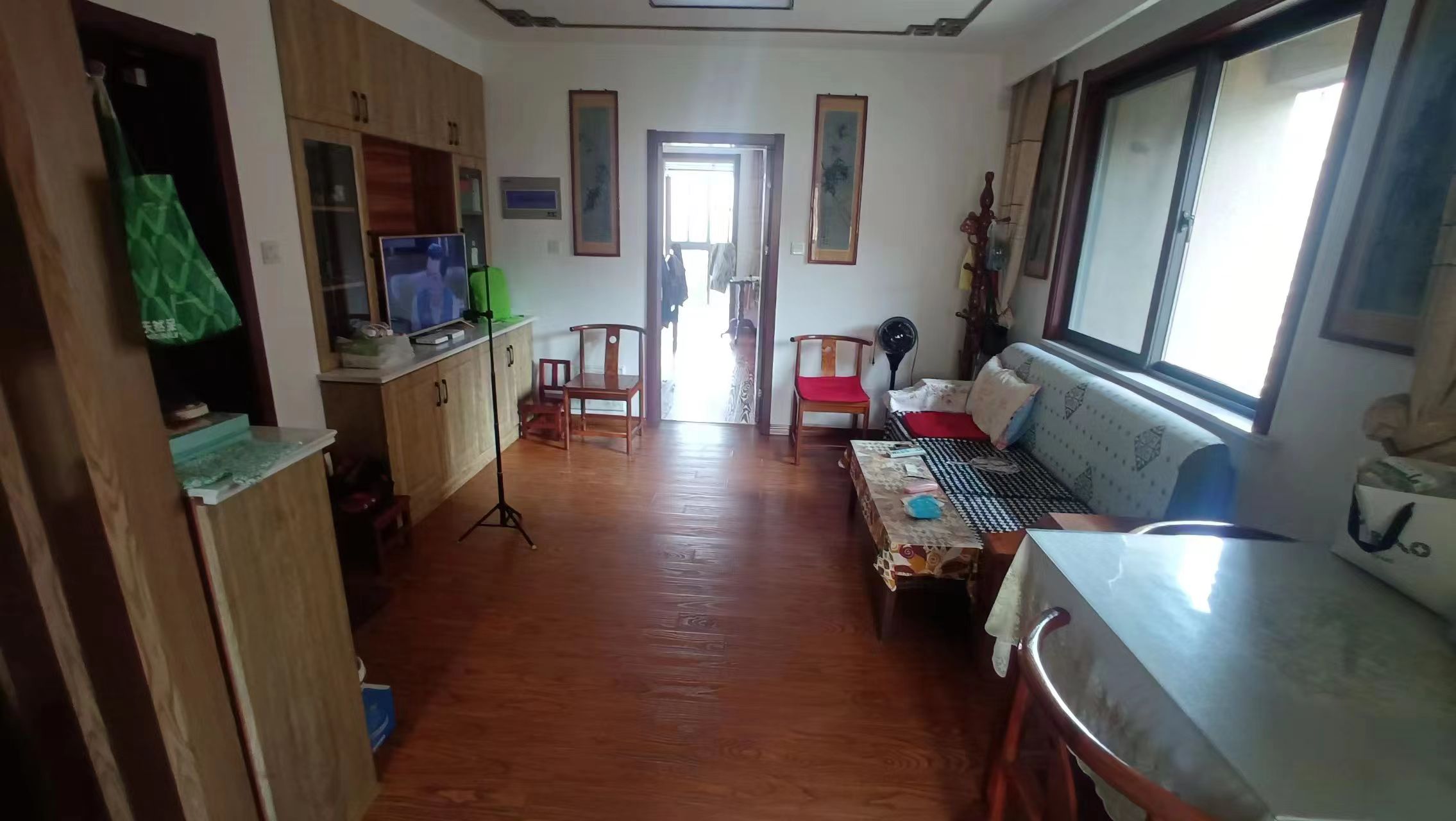 外滩花苑 1室1厅1卫 60.98m²