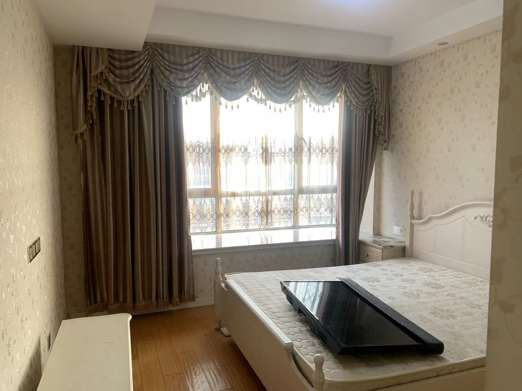 未来锦城 2室2厅1卫 88m²