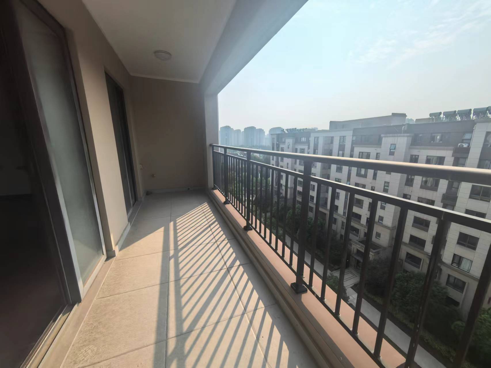 中南万科大都会 4室2厅2卫 156m&sup2;