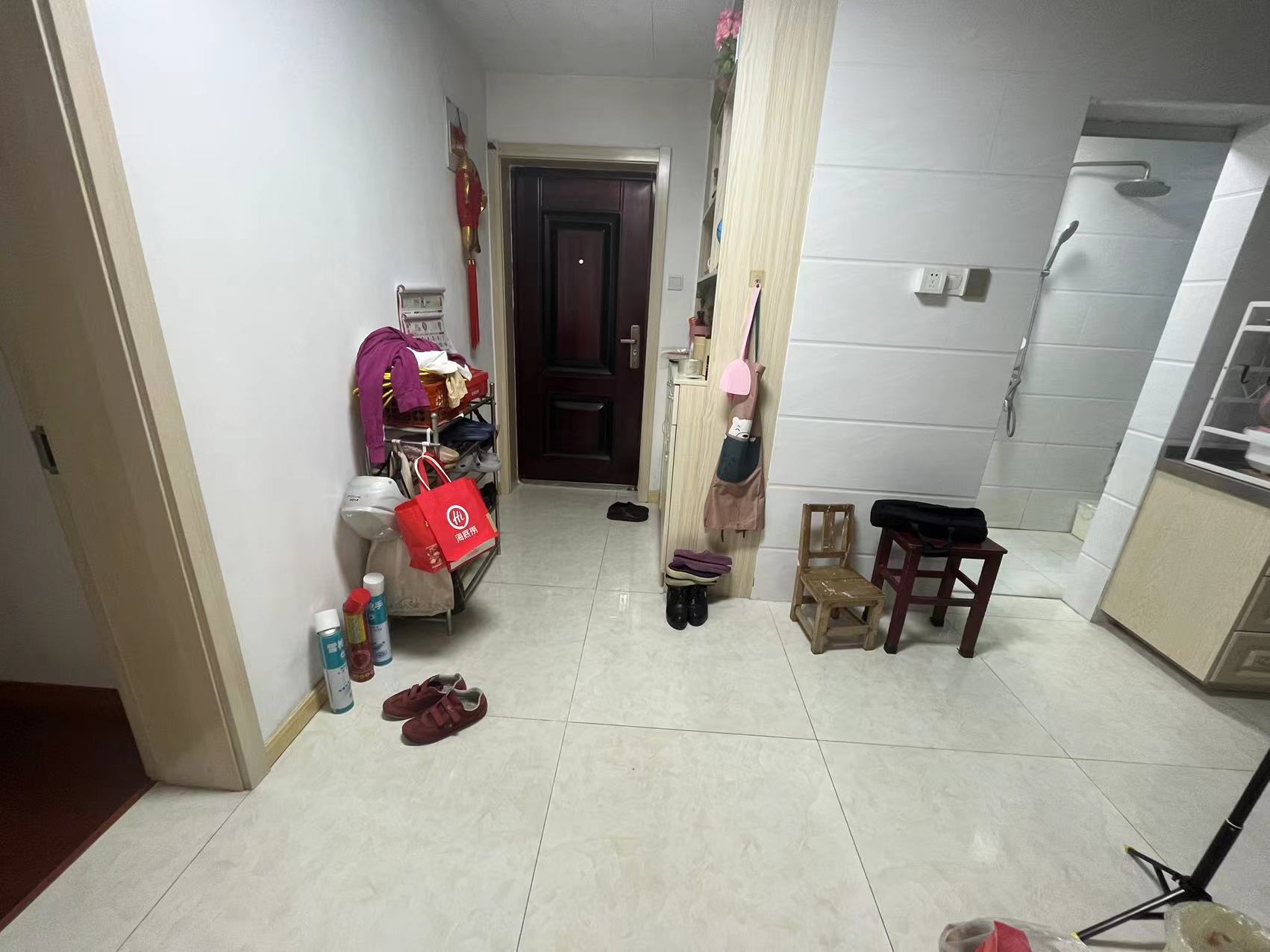 虹桥新村(朝霞路) 3室1厅1卫 72.02m²