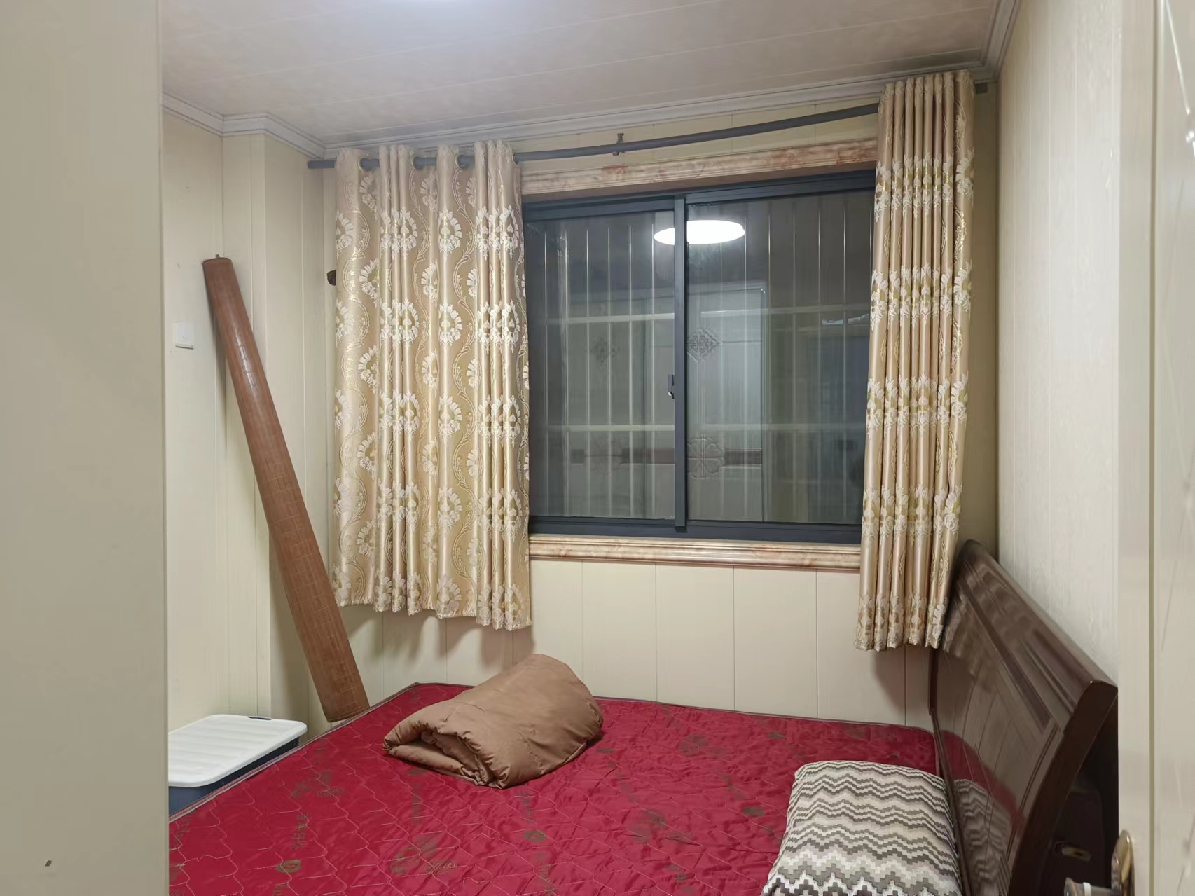 盛鑫&middot;南湖学府 3室2厅1卫 94.00m&sup2;
