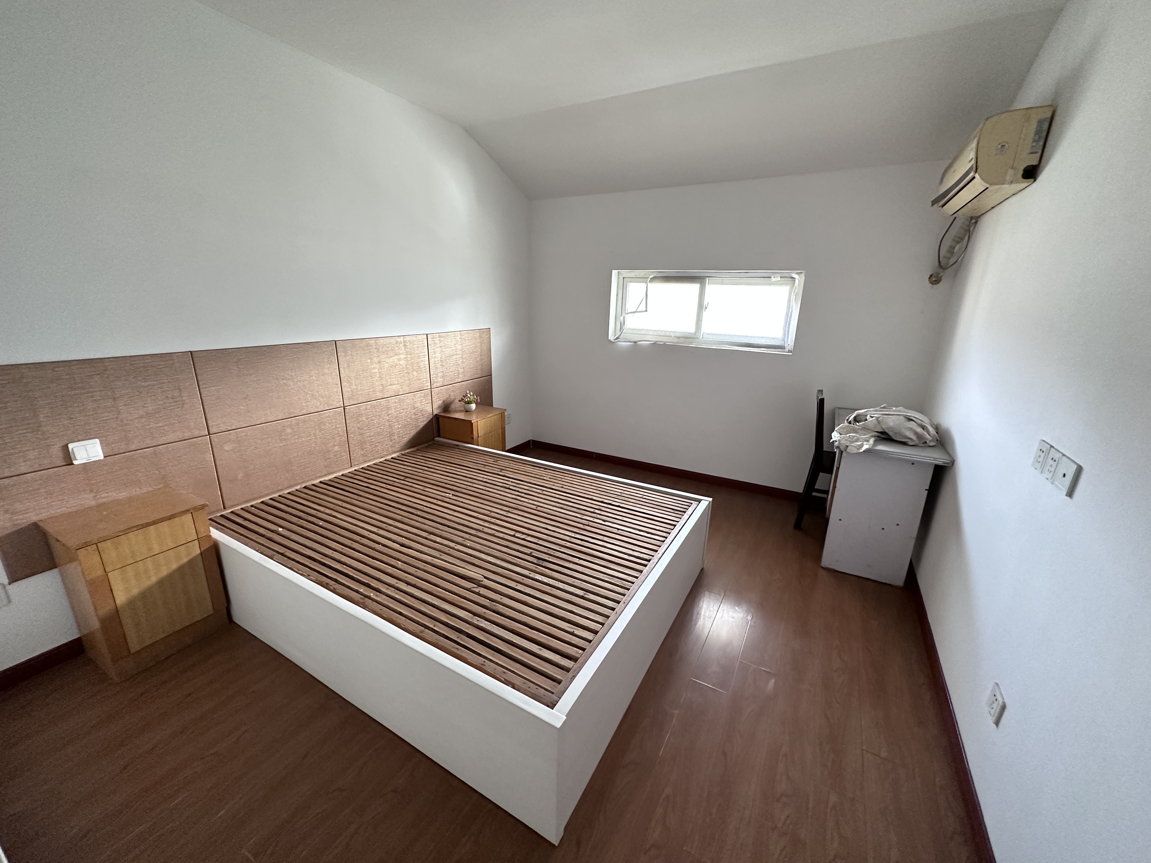 怡居北苑 2室1厅1卫 97m&sup2;