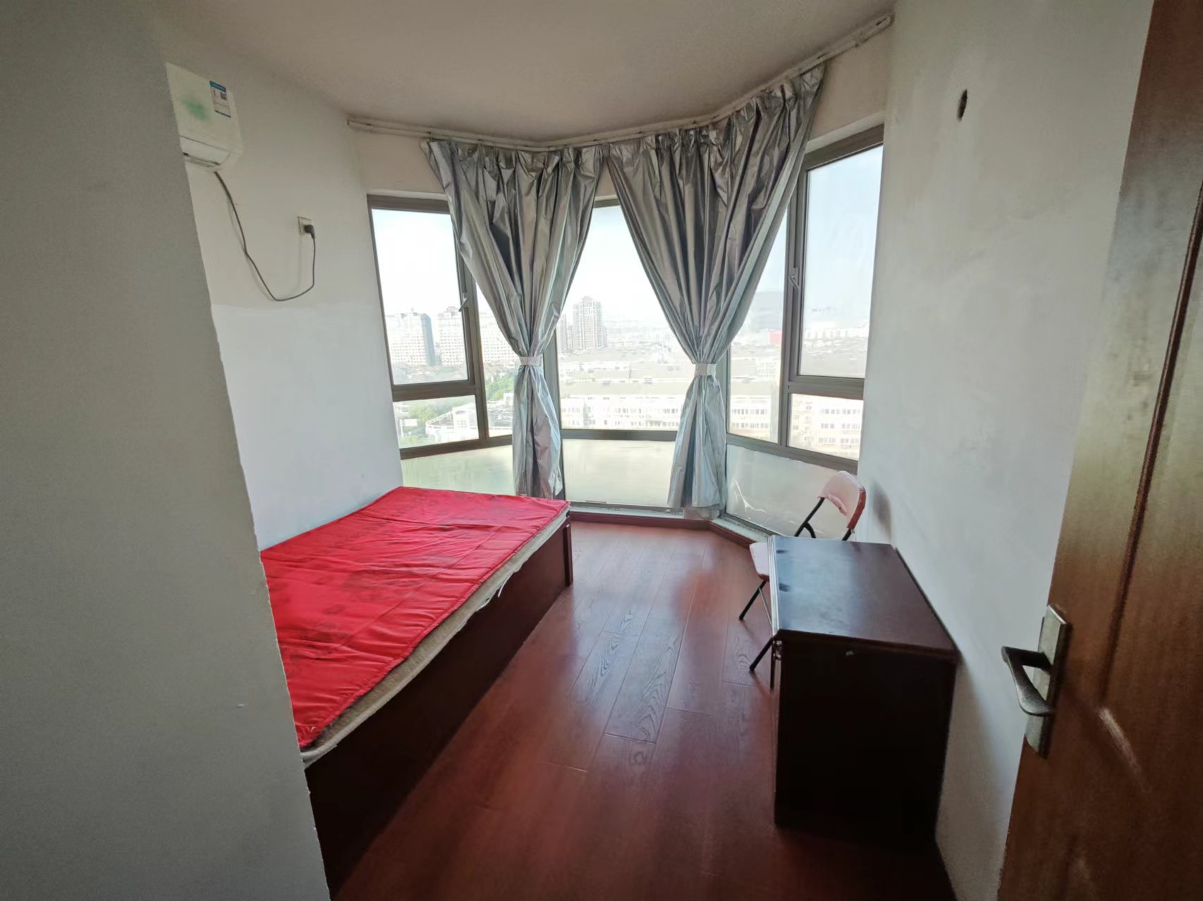 优山美地花园北区 3室2厅2卫 126m&sup2;