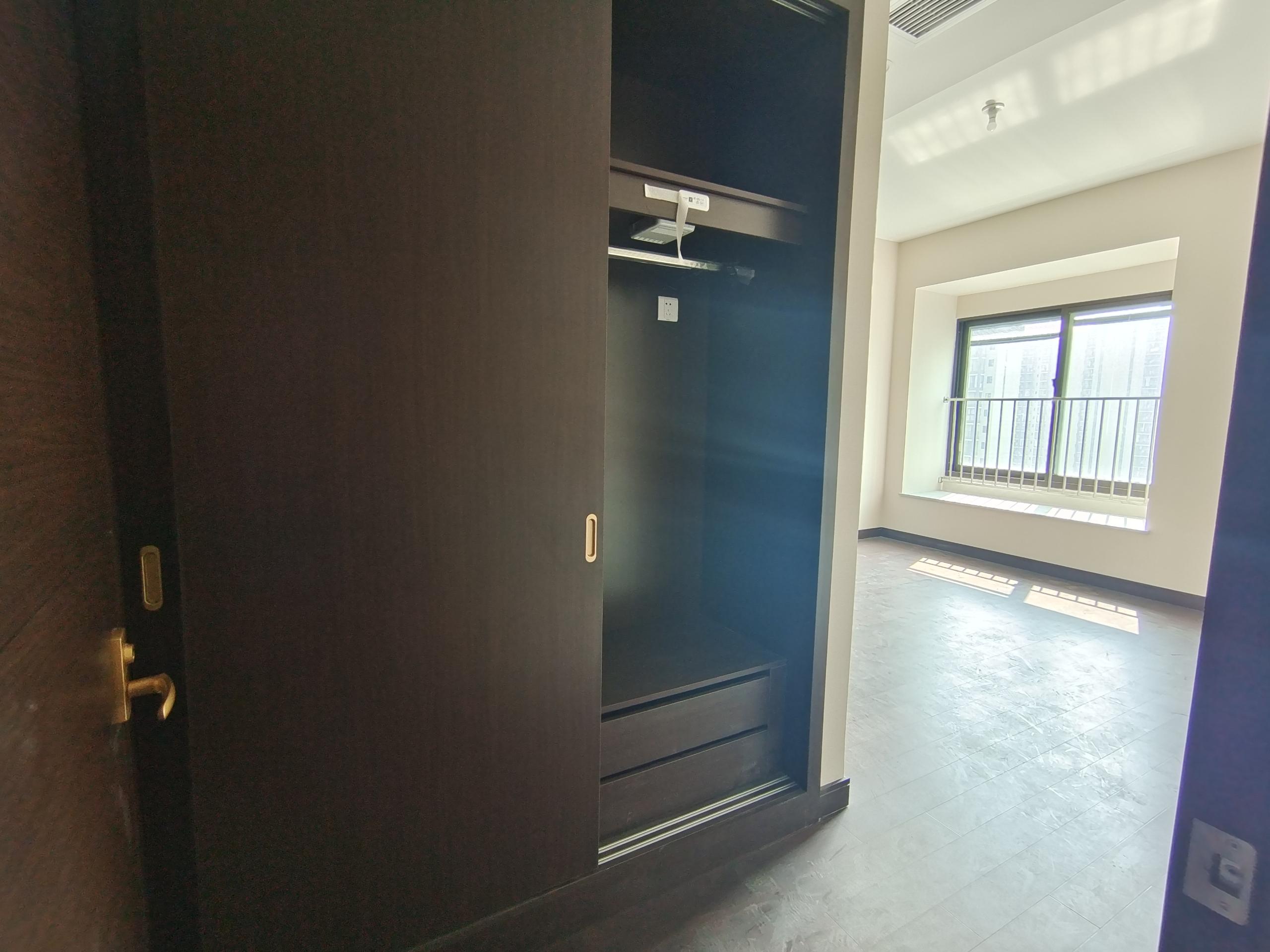 南通和风雅颂 4室2厅2卫 234.26m&sup2;