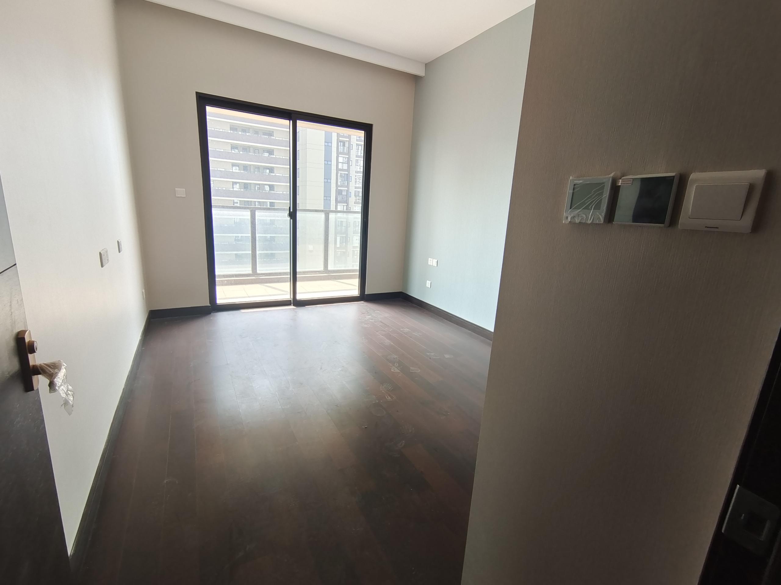 南通和风雅颂 4室2厅2卫 234.26m&sup2;