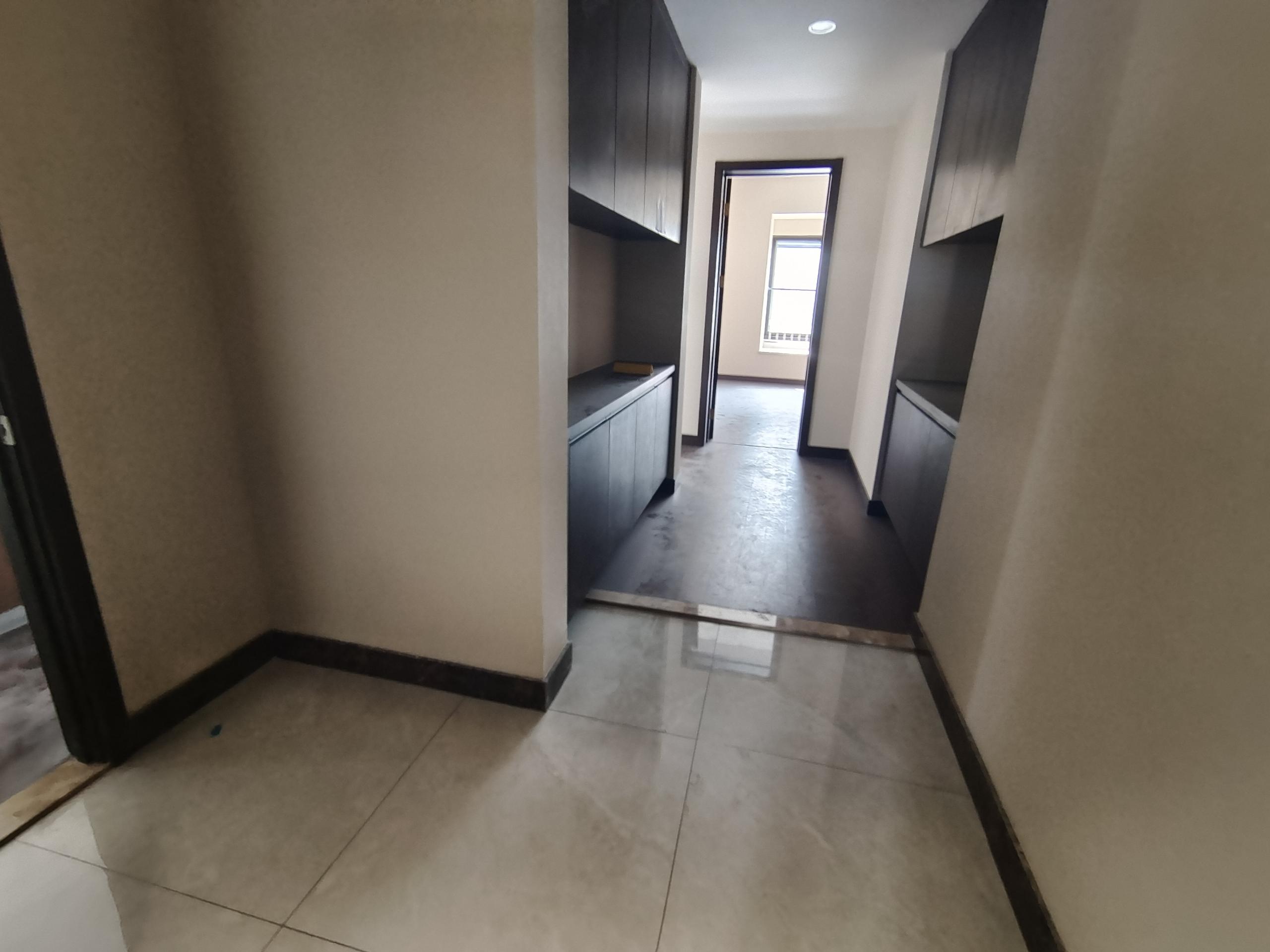 南通和风雅颂 4室2厅2卫 234.26m&sup2;