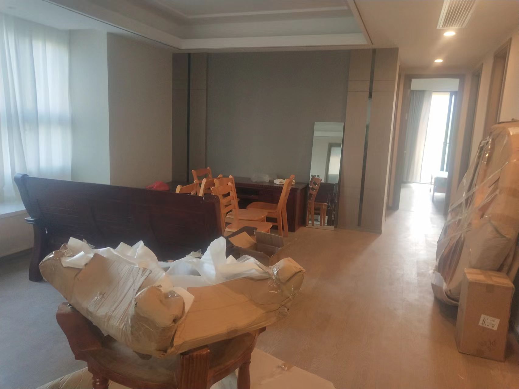 绿城&middot;诚园 3室2厅2卫 117m&sup2;