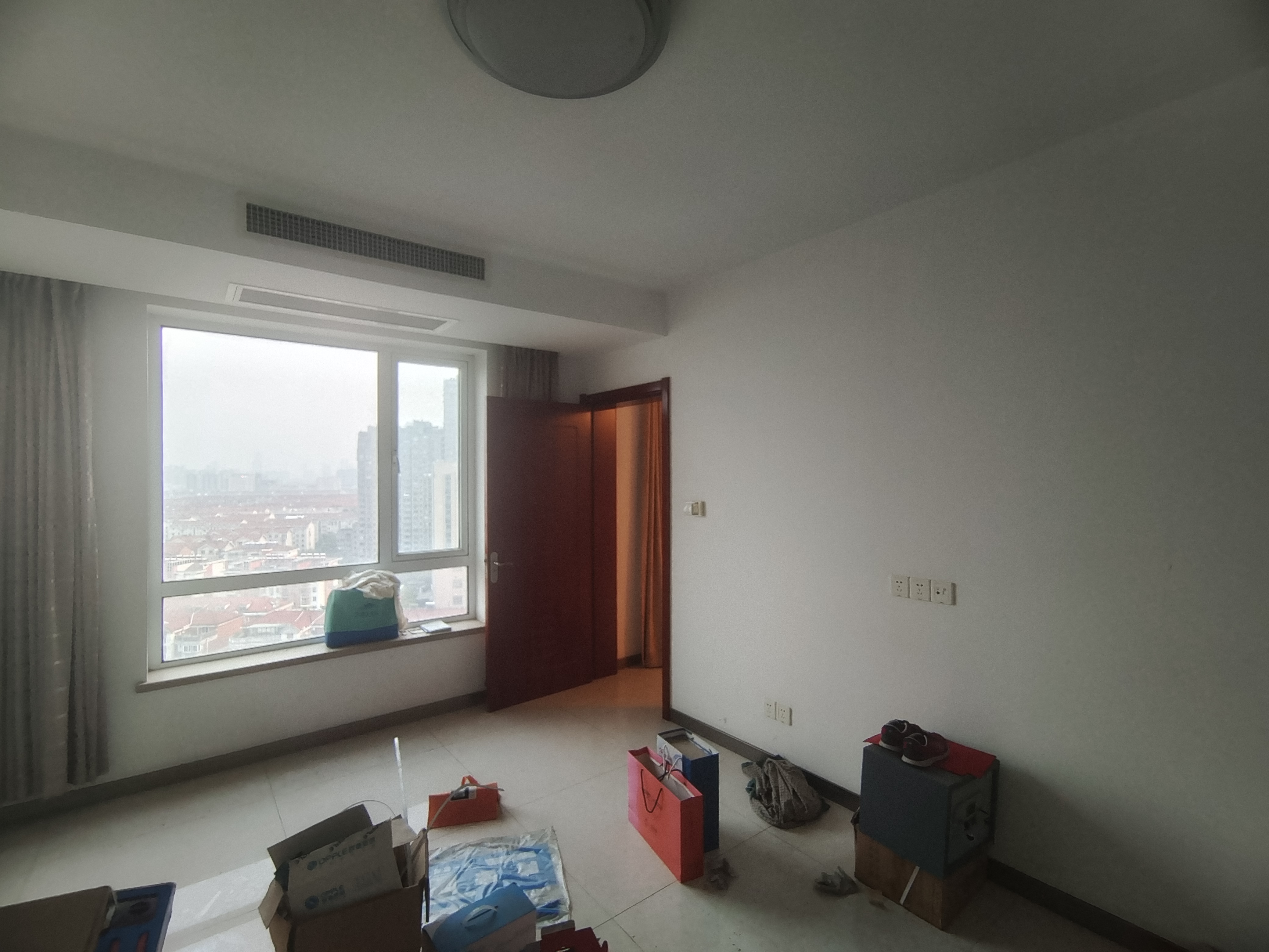玖珑城 4室2厅2卫 240m&sup2;