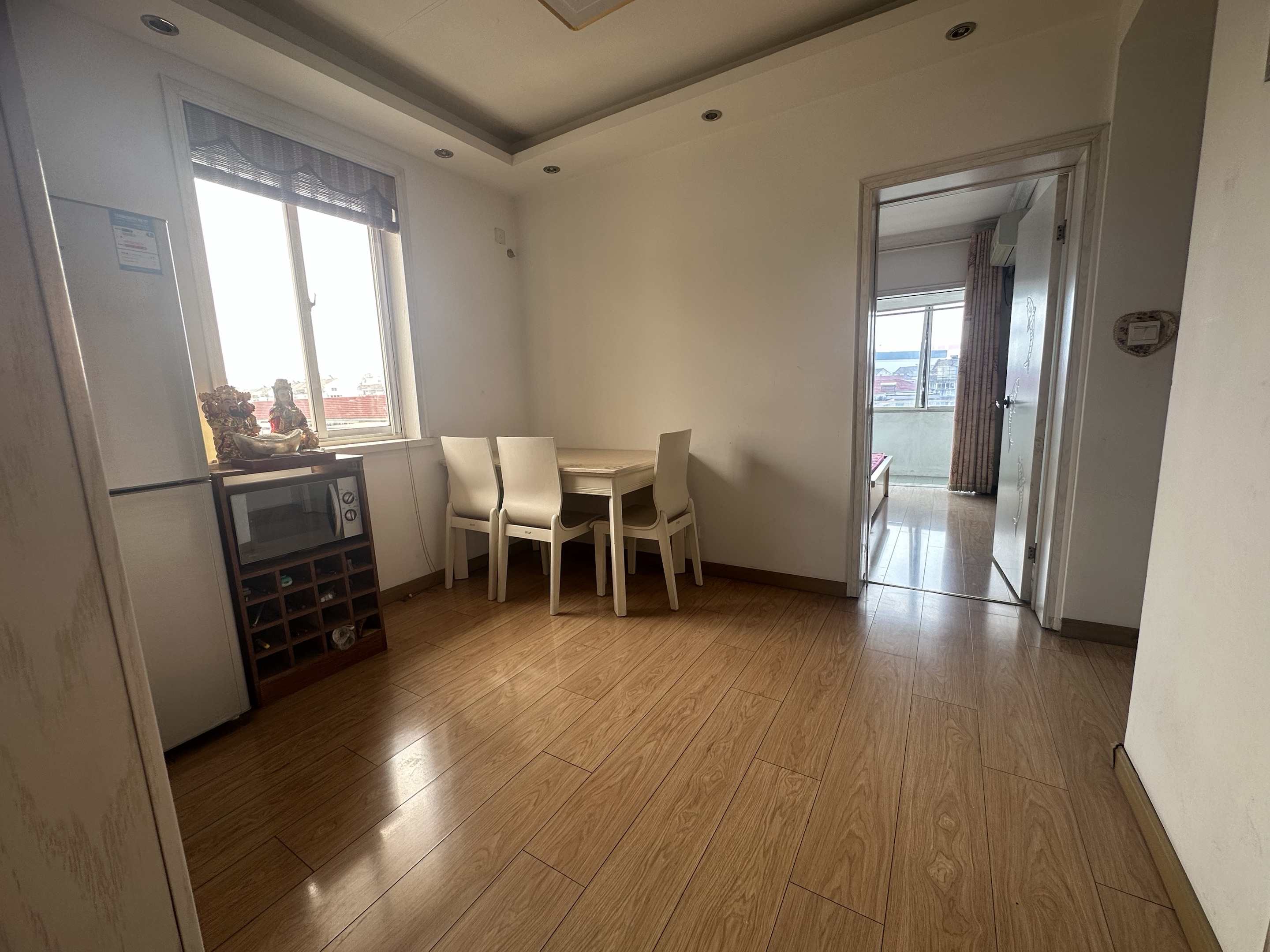 虹桥南村 2室1厅1卫 67m&sup2;