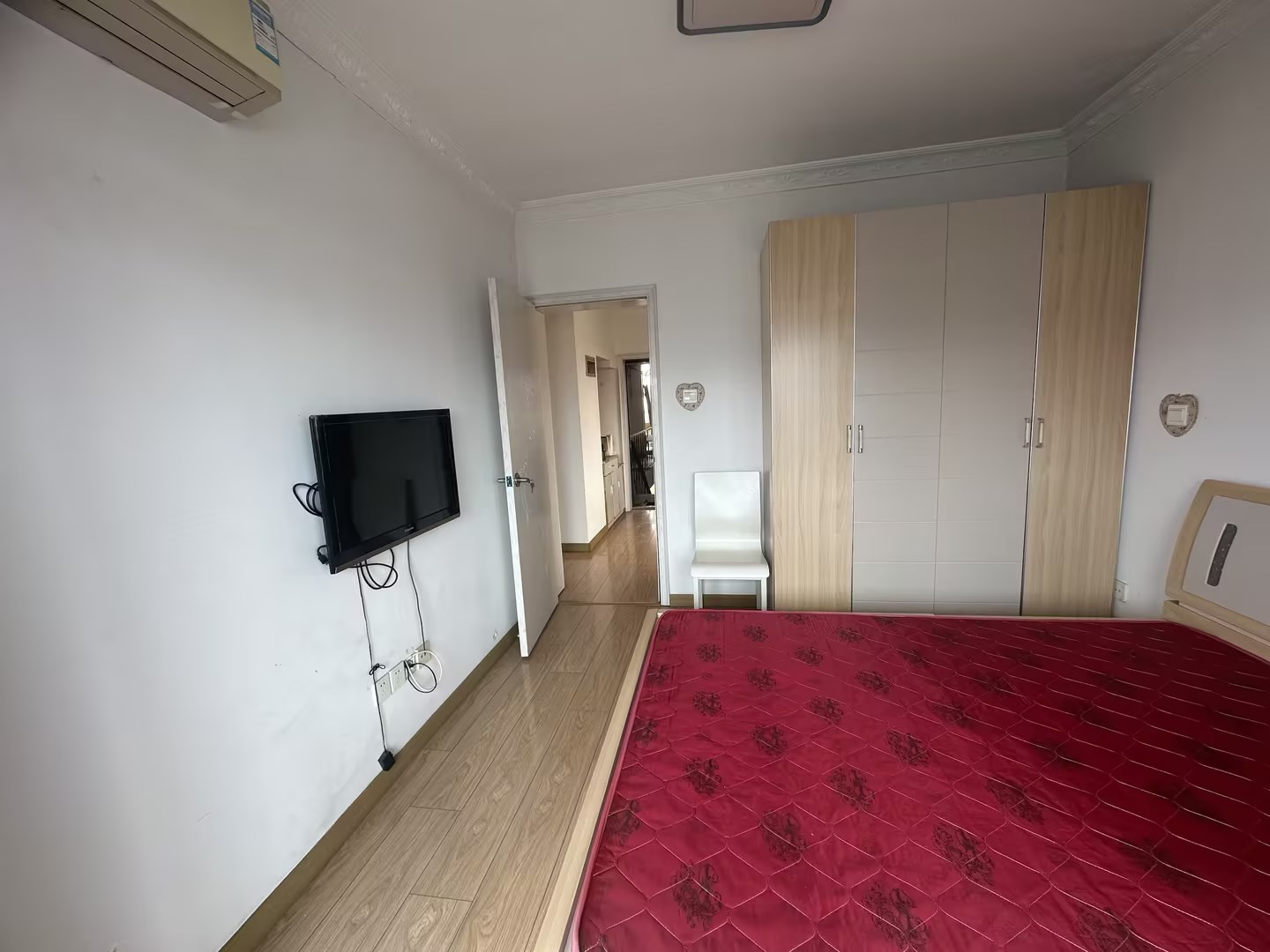 虹桥南村 2室1厅1卫 67m&sup2;