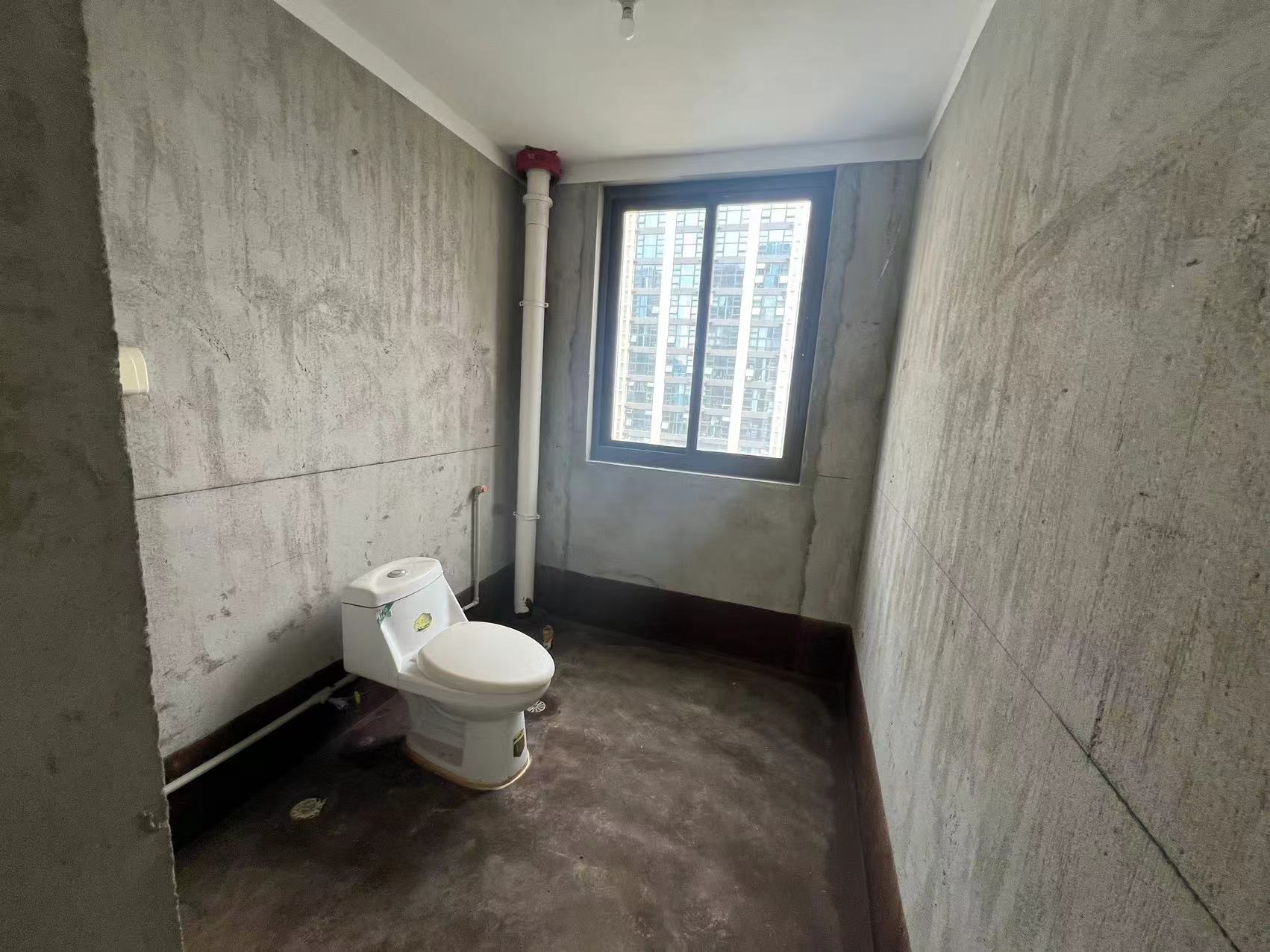 皇家花园北区 3室2厅1卫 119m&sup2;