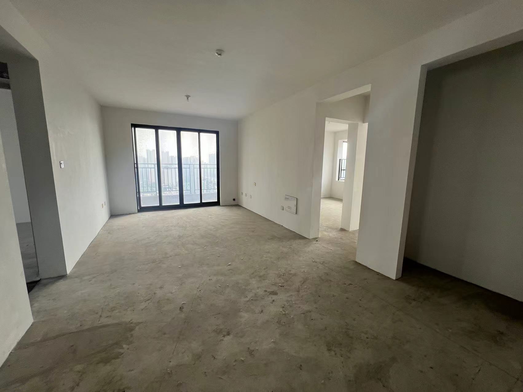 皇家花园北区 3室2厅1卫 119m²