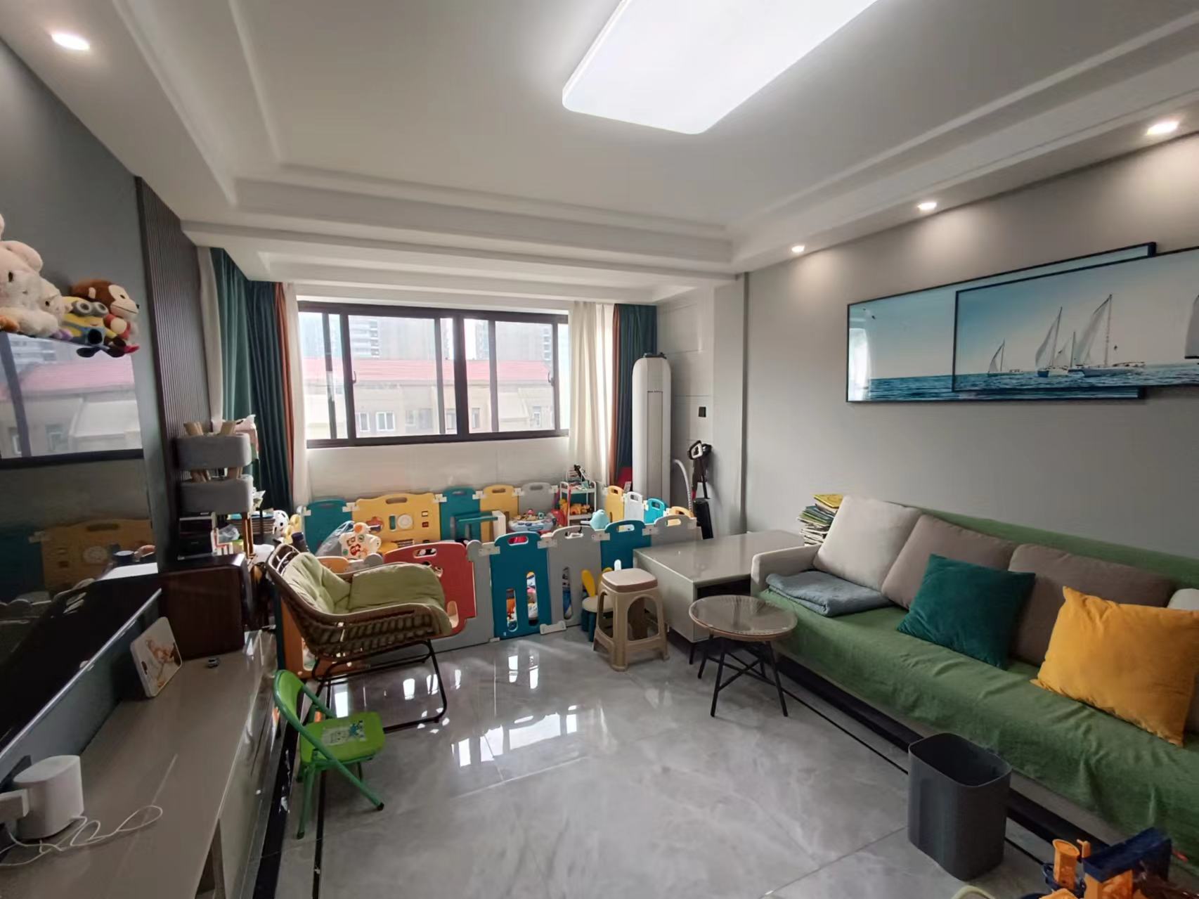 海港新村 4室2厅2卫 85.59m&sup2;
