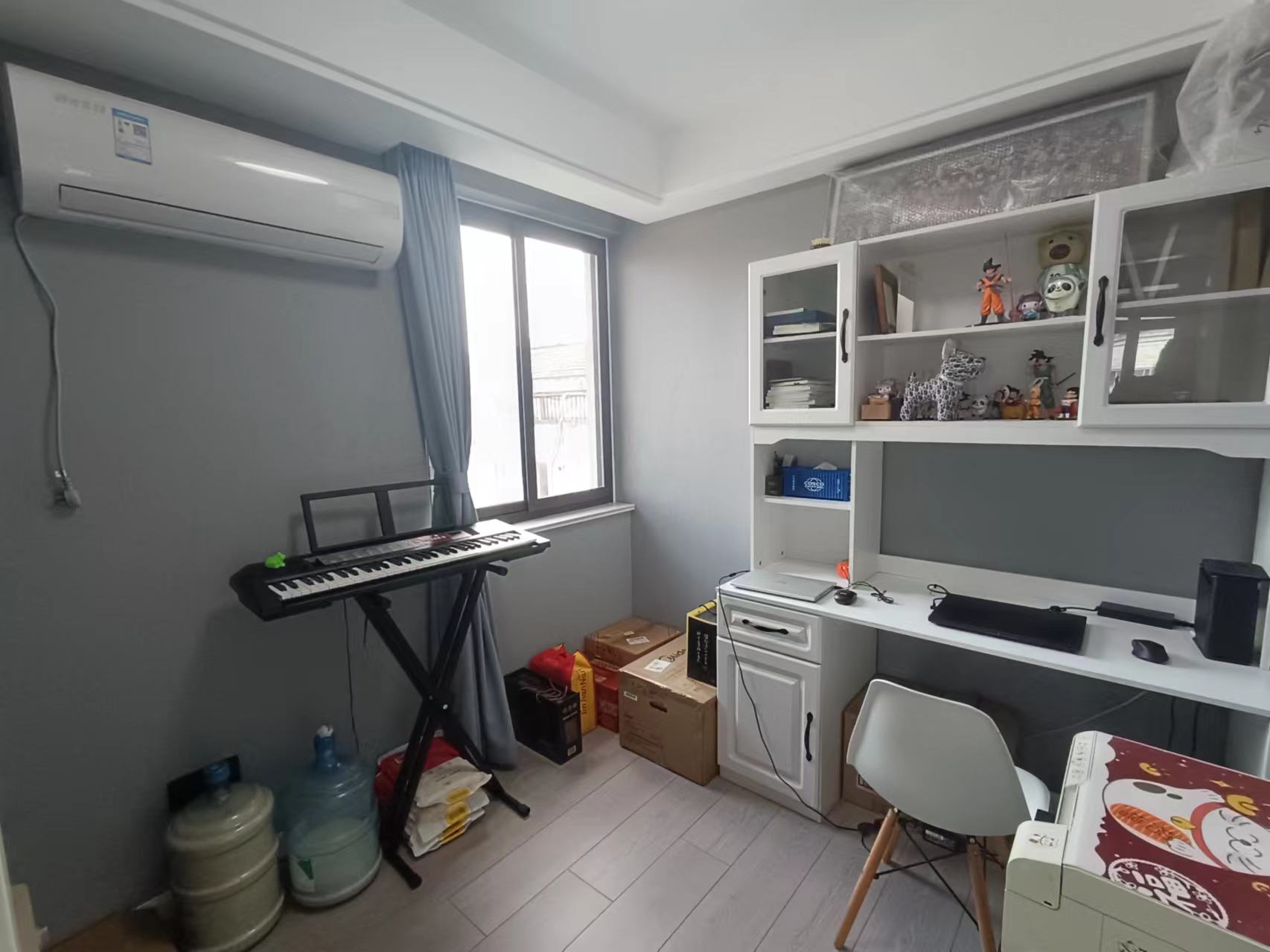 海港新村 4室2厅2卫 85.59m&sup2;