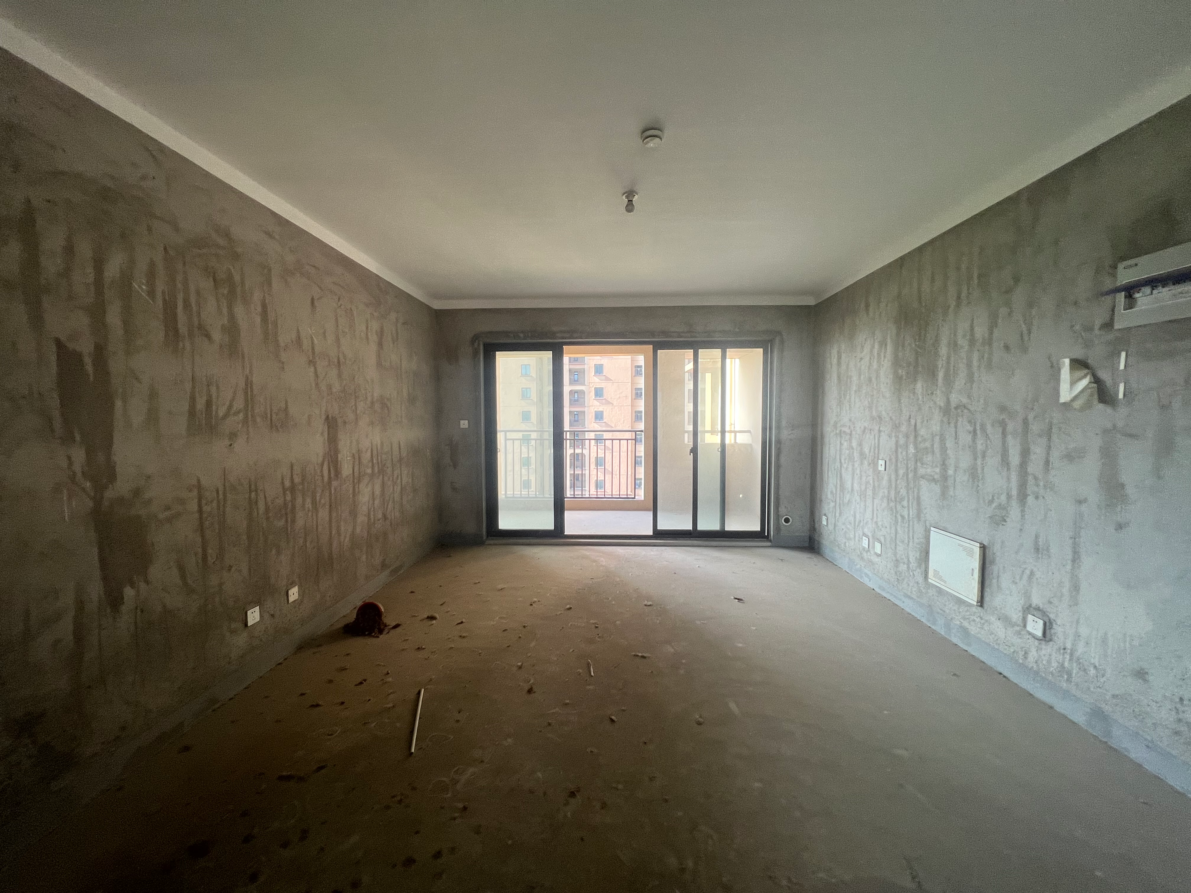 华强城 4室2厅2卫 158.77m&sup2;