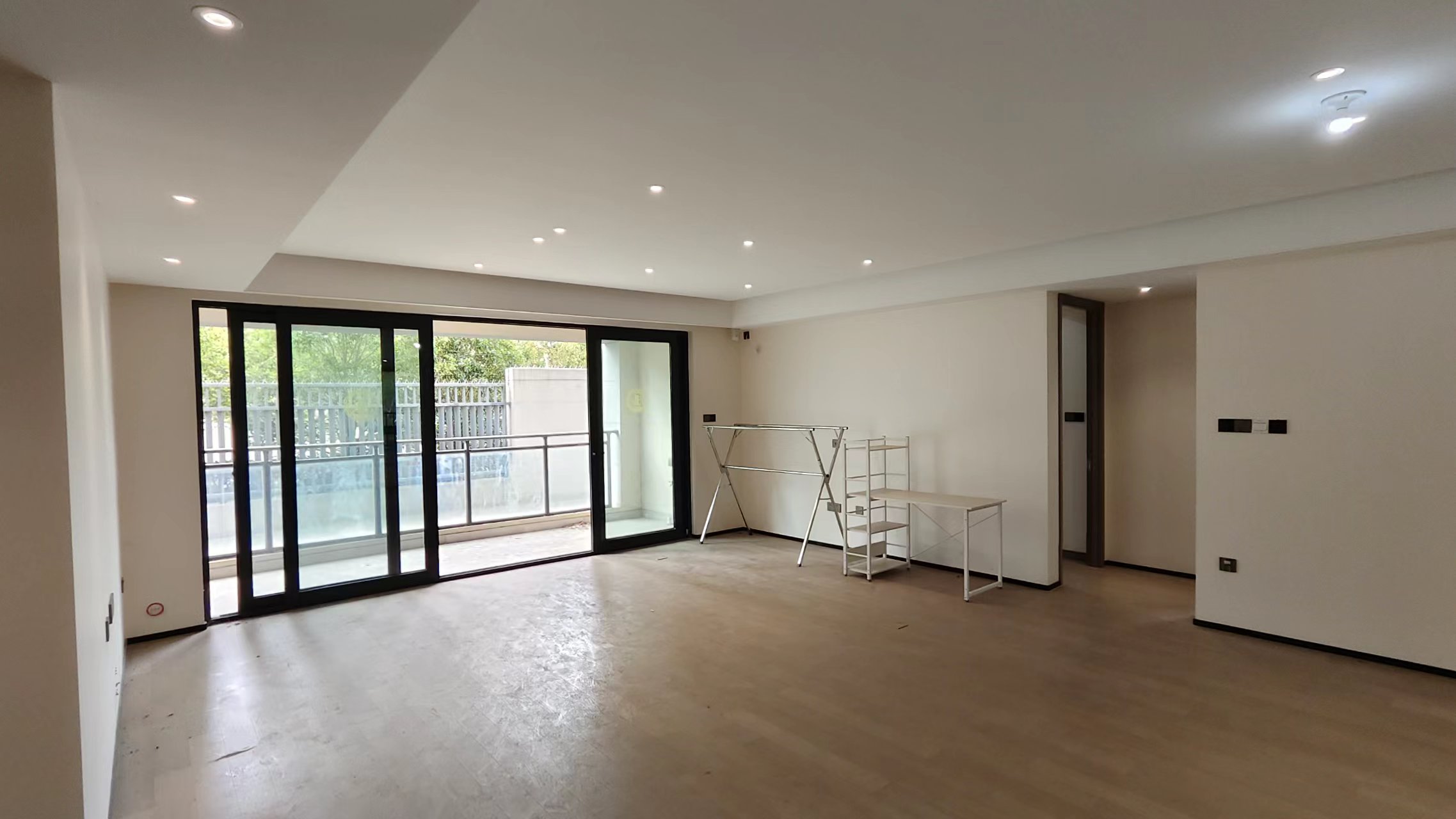 万科翡翠公园 3室1厅2卫 124.32m²